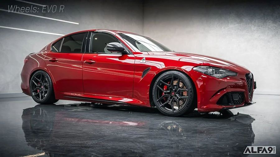 Vossen EVO 4R wheels fitted to Alfa Romeo Giulia Quadrifoglio
