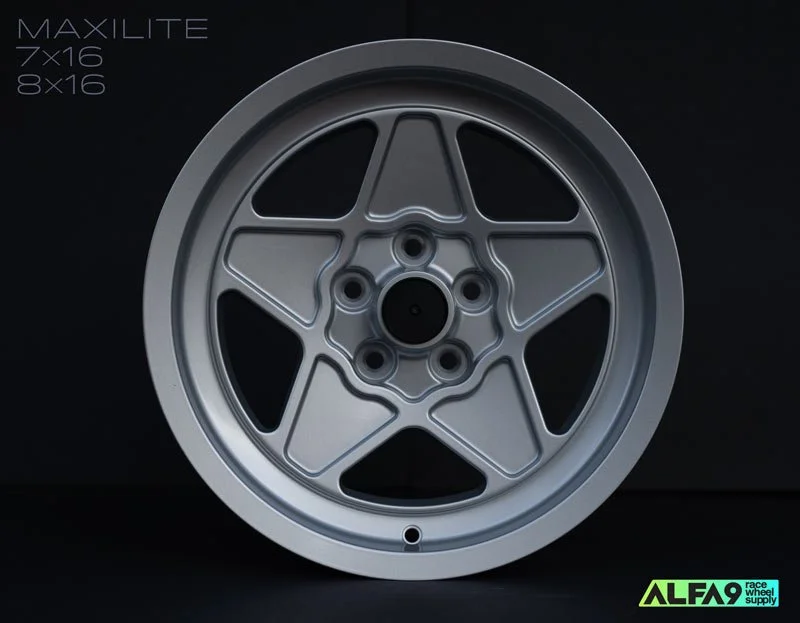 MAXILITE-308-Ferrari-STAR-WheeL-ALFA9SUPPLY-01.jpg