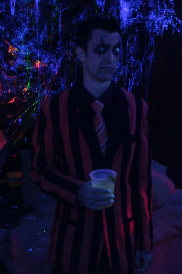 377098_294942203860954_150620654959777_1056325_335735187_n.jpg