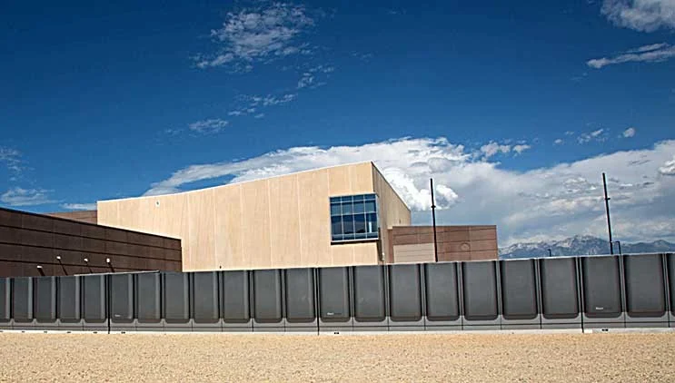 Data Center.jpg