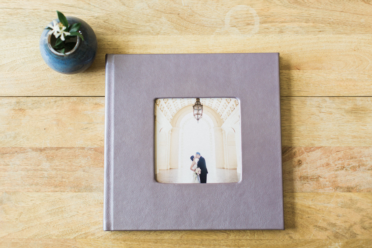 wedding-photography-albums-lay-flat-flush-mount-leather-hi-res-001_1.jpg