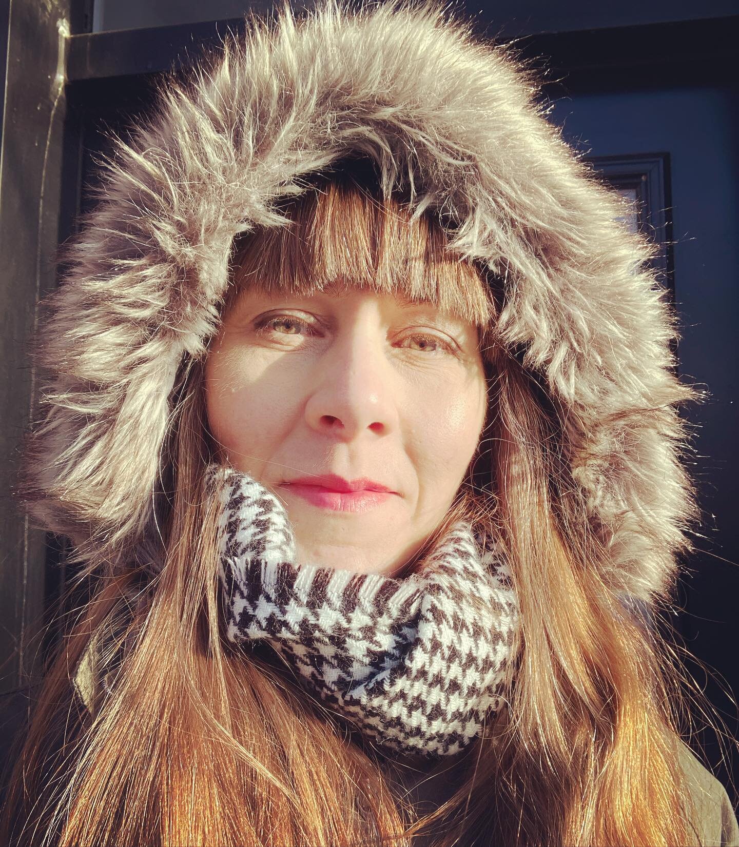 Hello beautiful sunshine! Hello to all you beautiful people!  It&rsquo;s a glorious day in Montreal. Be sure to soak up some vitamin D wherever you are. #feelthesun #suntherapy #walking #montreallife #winterstyle #freshair #activeliving #staypositive