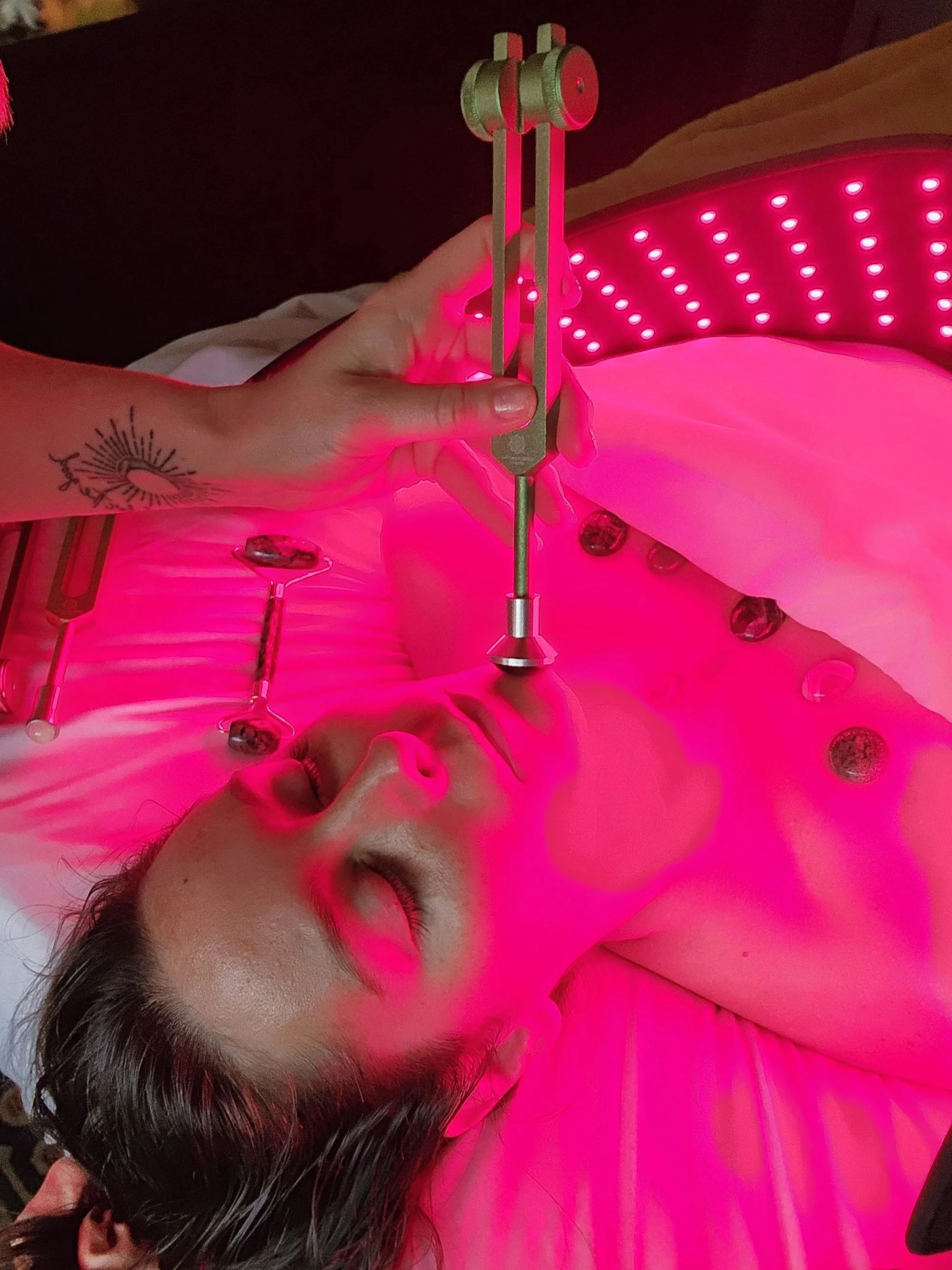 lymphatic drainage face treatment-redlight-therapy-tuning-forks-face treatment
