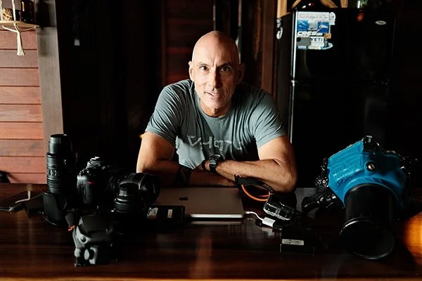 John Baran animal artist prints and original art.