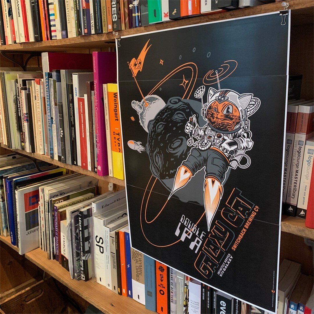 Galaxy Cat poster option mock-up. When wall space is occupied, we go to the shelves. 

@switchbackbeer @the_solekitchen #galaxycat #vermontbrewery #posterdesign #promotionalmaterials #marketingmaterials #marketing #graphicdesign #branding #packagingd