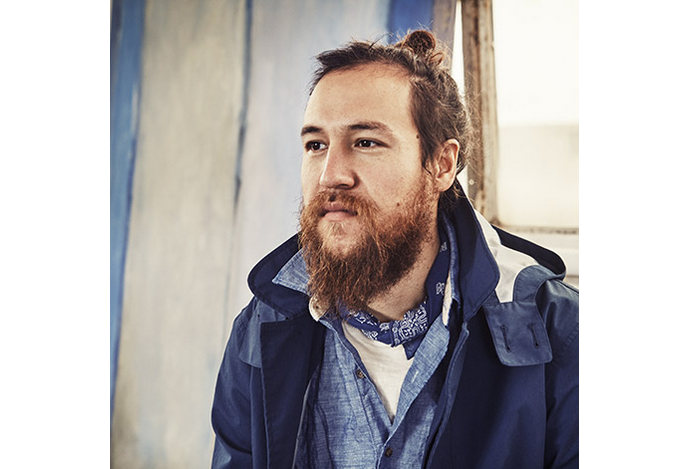 Photographer: Thomas Hoeffgen Location: Brooklyn, NY Spring 2015