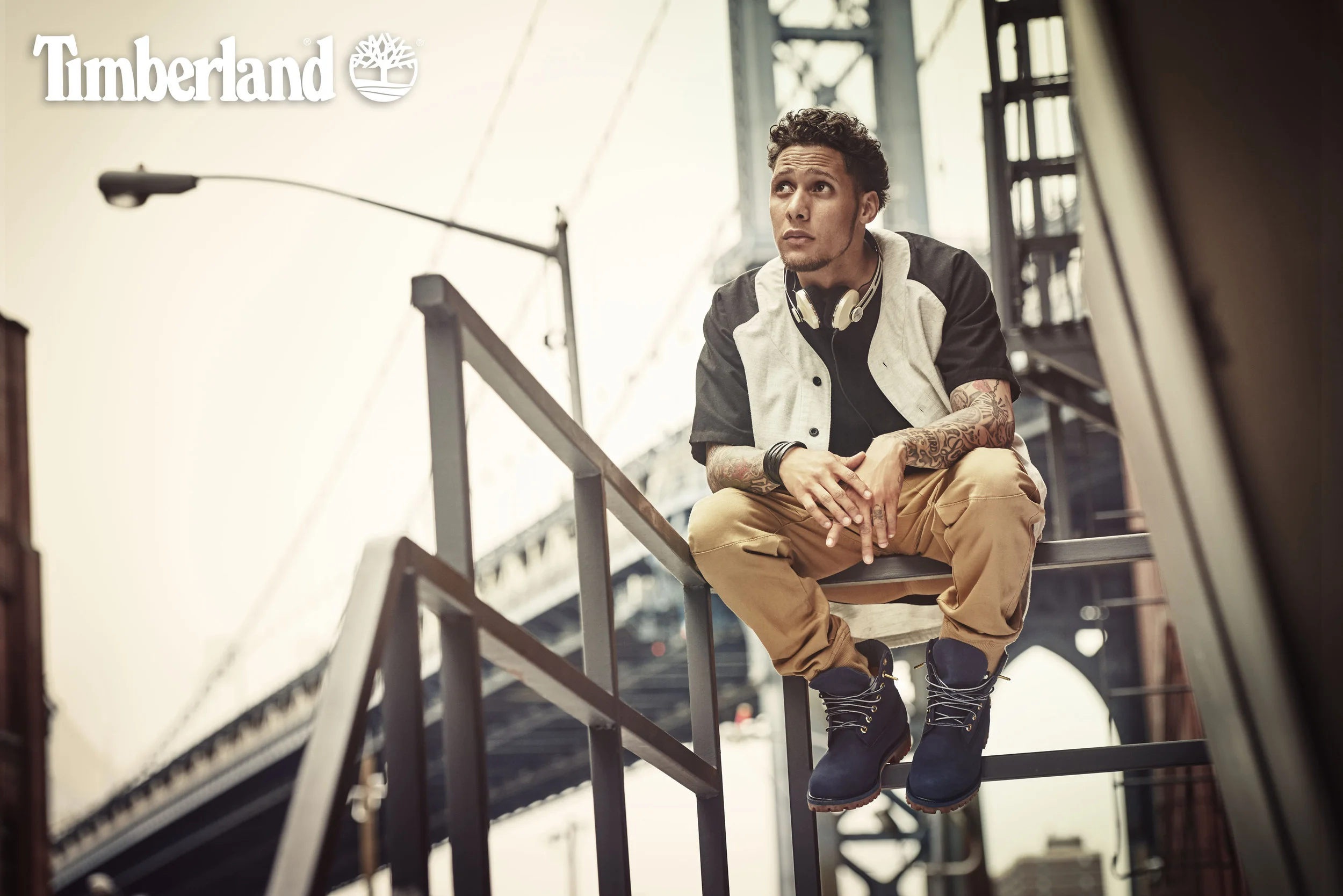 Photographer: Thomas Hoeffgen Location: DUMBO, Brooklyn, NYC Fall 2015