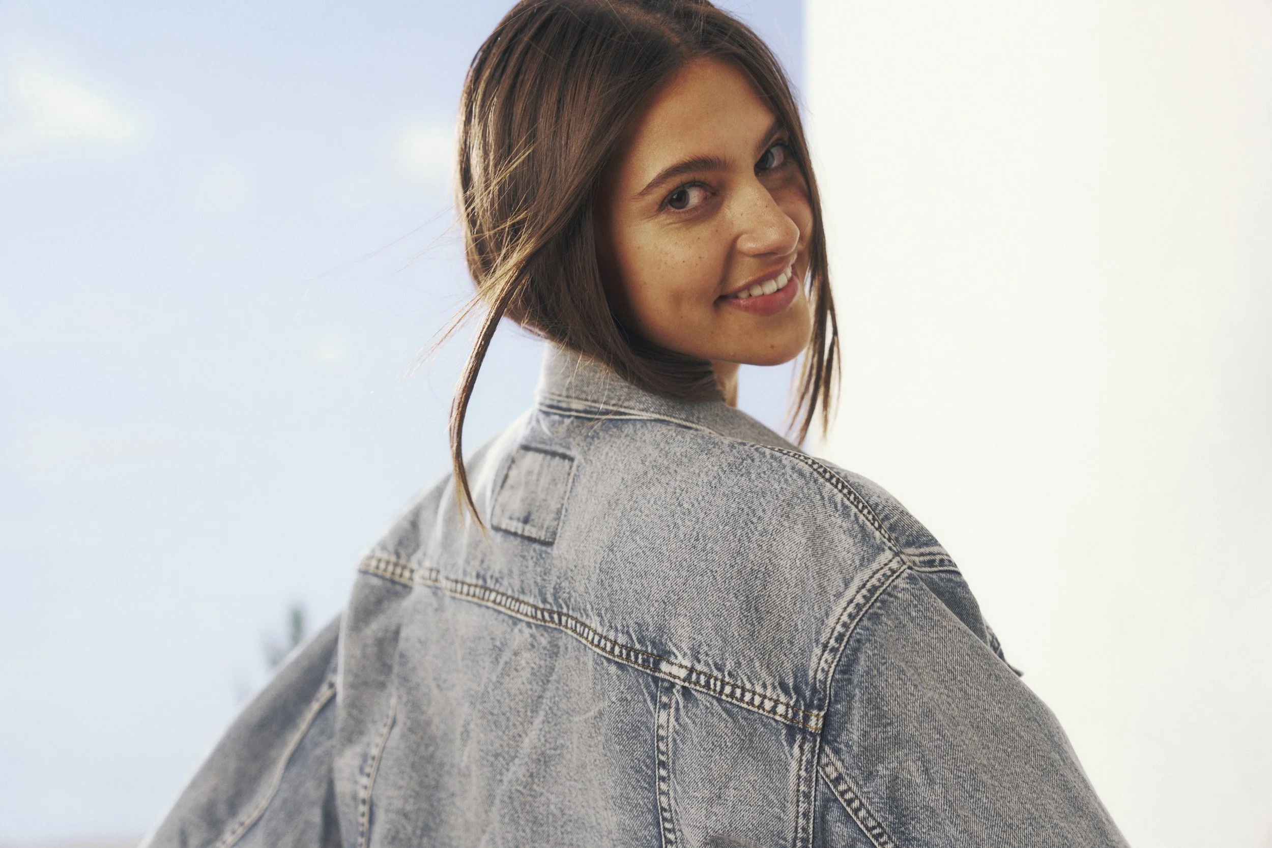 INTL_AE_Summer_2023_Renne Noe_Look11_8019_v01.jpg