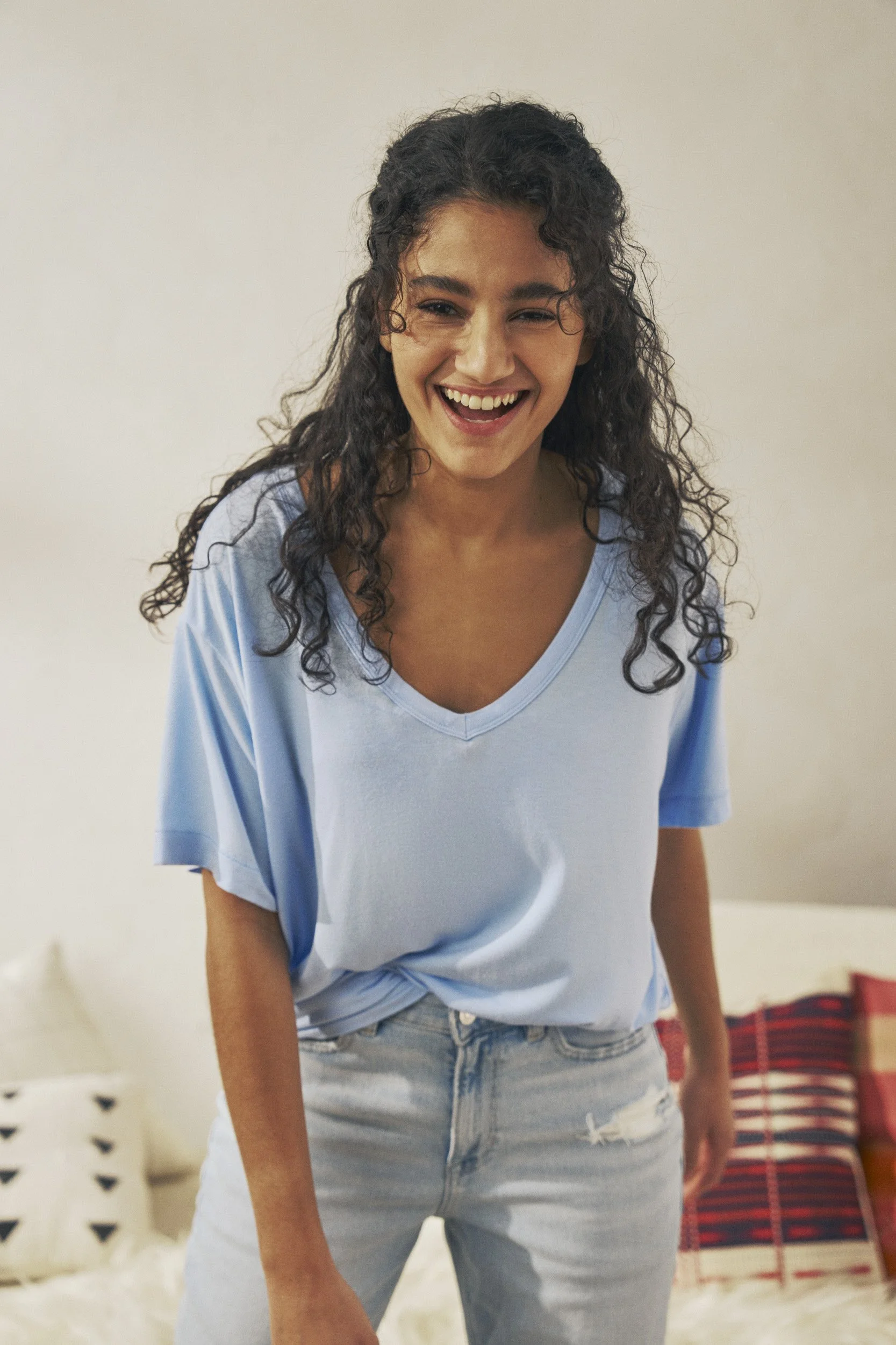 INTL_AE_Summer_2023_Sarah Daoui_Look4_4154_v02.jpg