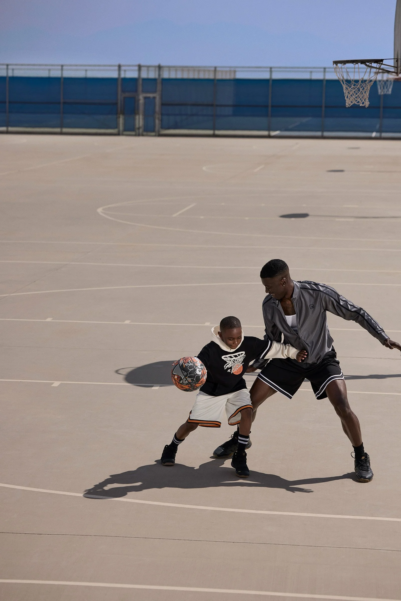 And1_Walmart_M_B_H1_S2_Shot_04_4418_FINAL.jpg