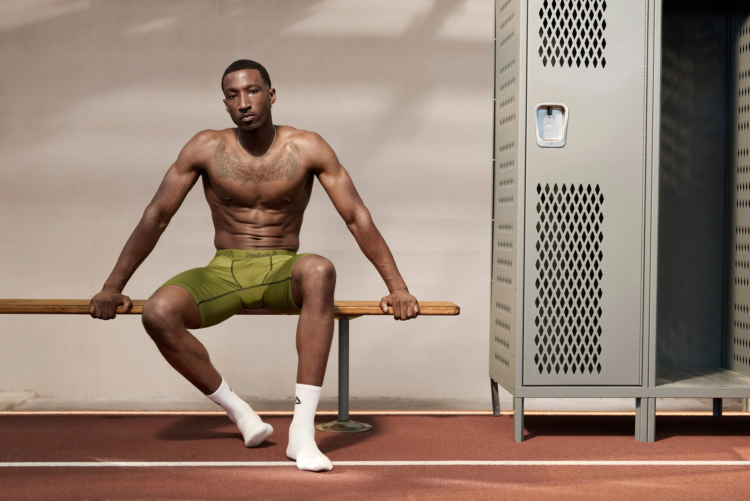 DAY_2_RB25-SHOT_10_MENS-WMNS_INNERWEAR_DOUBLE_10486_FINAL.jpg