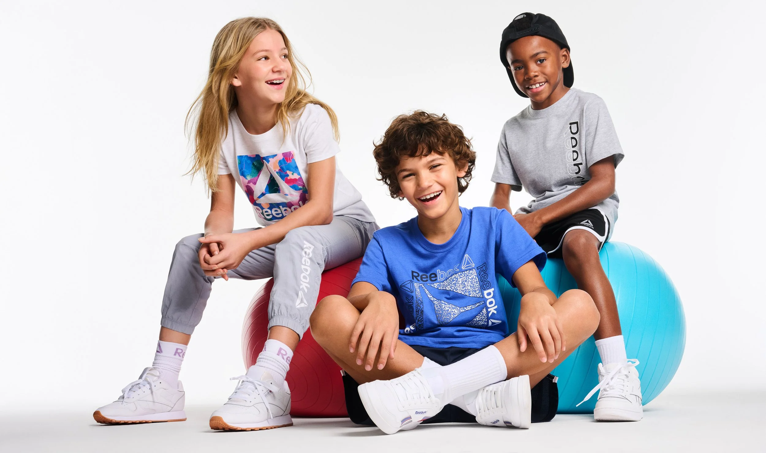 SHOT-9_RB-S125-KIDS-GRAPHiC-T_GRNDWRK-SHORT-_RD-MAP-JKT_JOGGER_5757.jpg