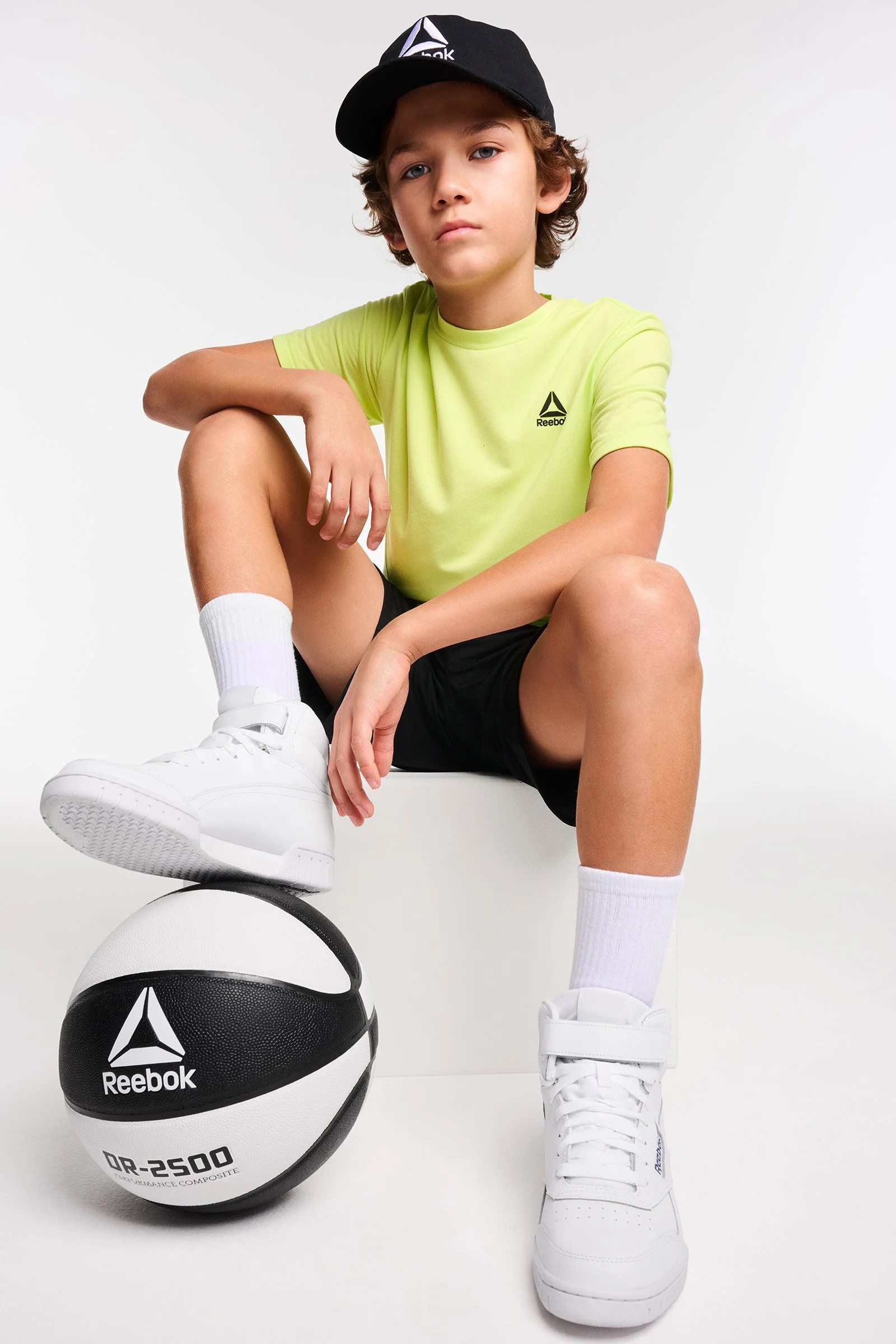 SHOT-11_RB-S125-BOYS-DELTA-CORE-TEE_SHORTS_-GIRLS-JKT_SHORT_6213.jpg