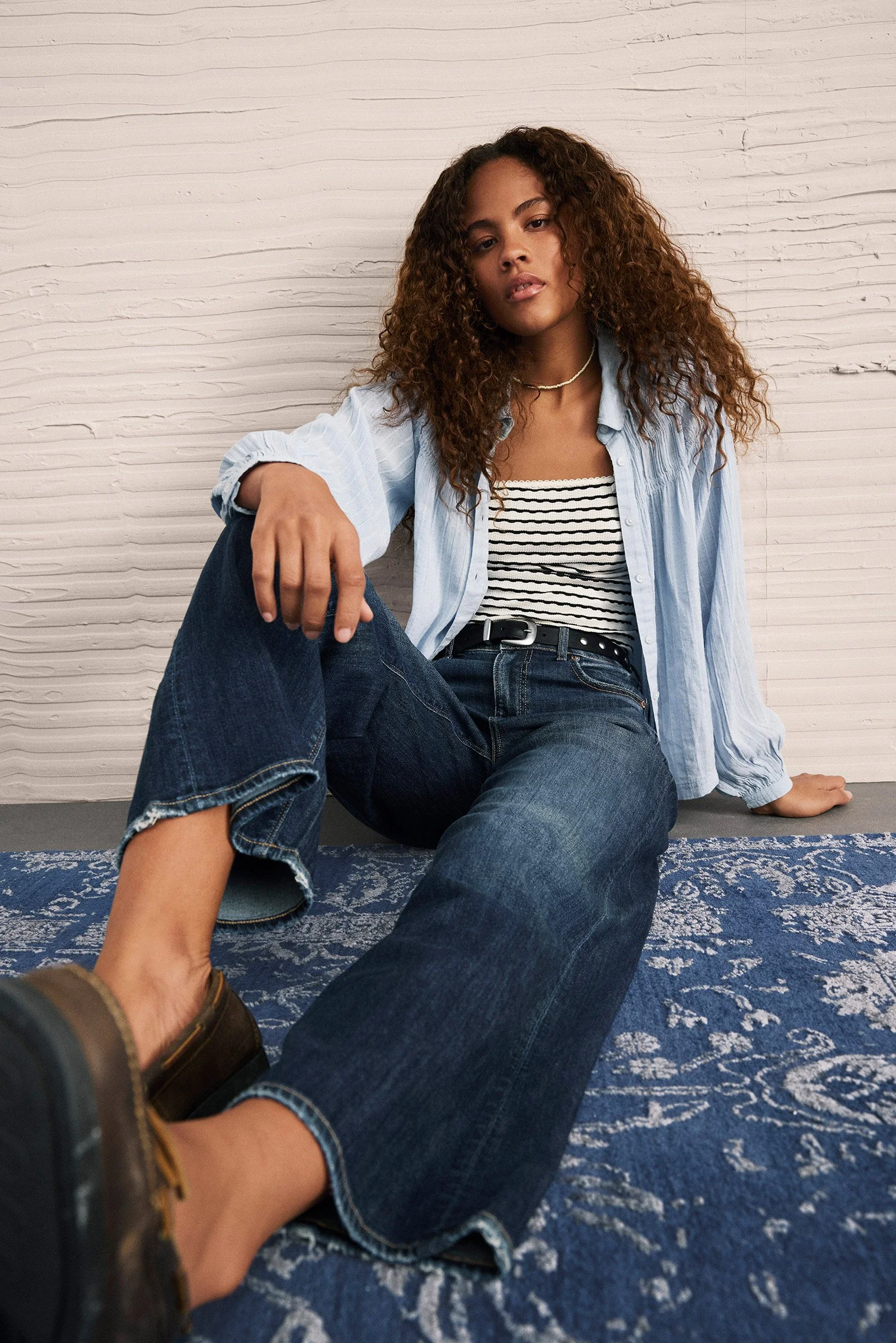 AE_2025_BTS_W_LOOK8_163_RGB.jpg