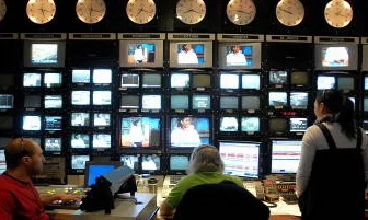 2011, CHCH Morning Live, Hamilton, Guest: Andrew Zegers, Zegers Design