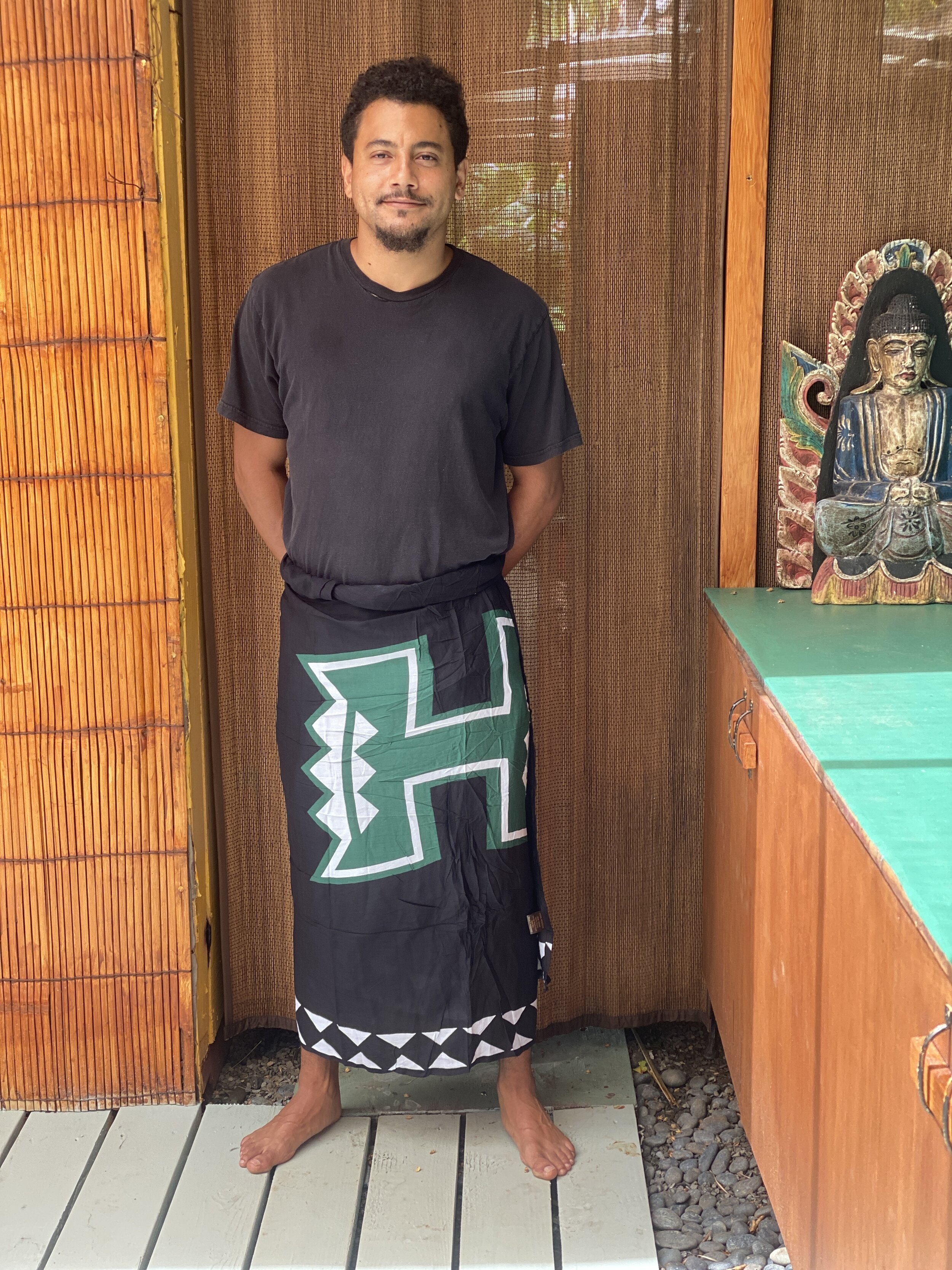 University of Hawaii (UH) Sarong