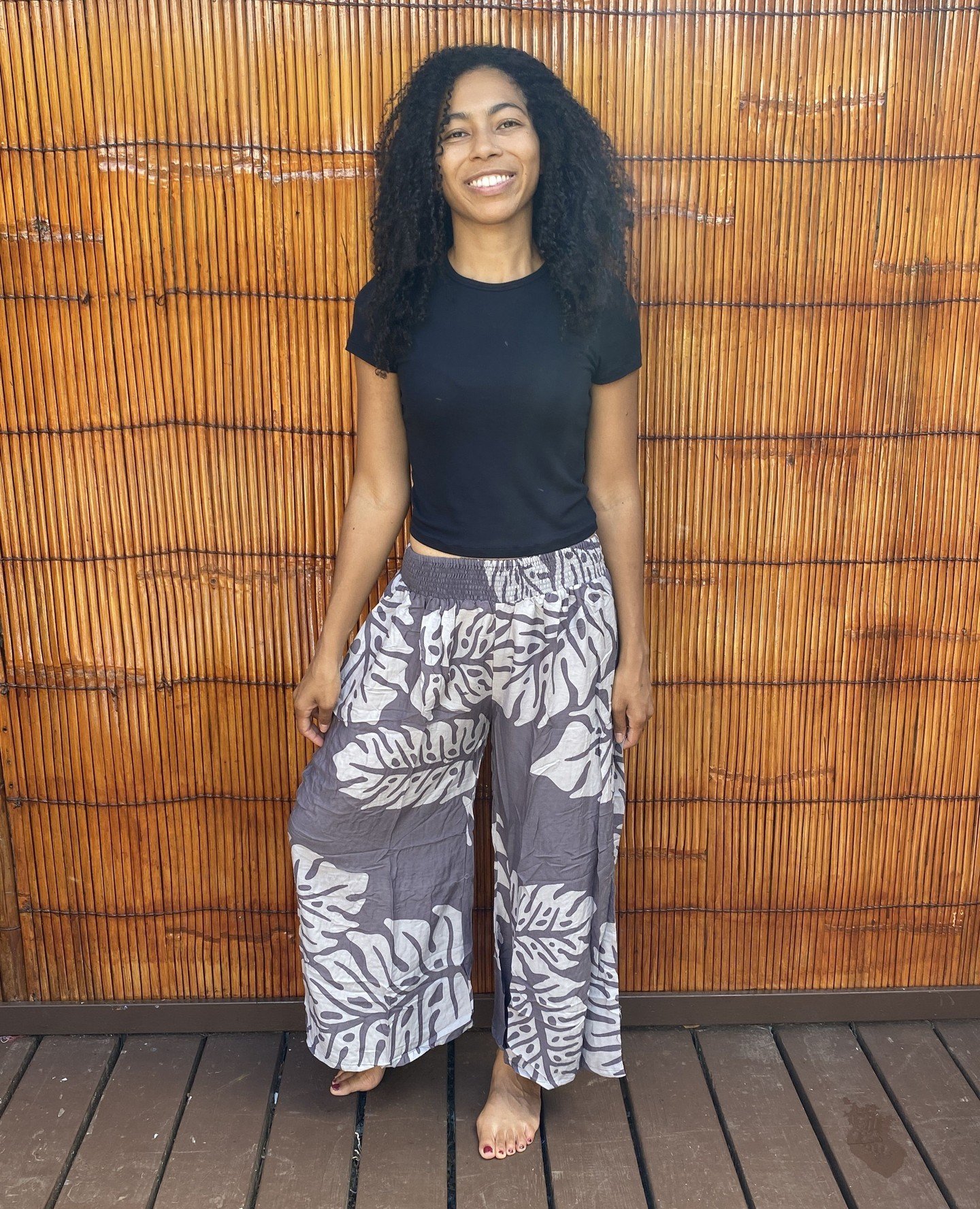 When you're feeling a little gray...⁠
.⁠
.⁠
.⁠
#monstera #casualmovements #ハワイ#hawaii #808 #hawaiilife #paradise #islandlife #clothing #apparel #hawaiifashion #clothes #outfit #casualstyle #womensfashion #style #resortwear #beachwear #hawaiianstyle #