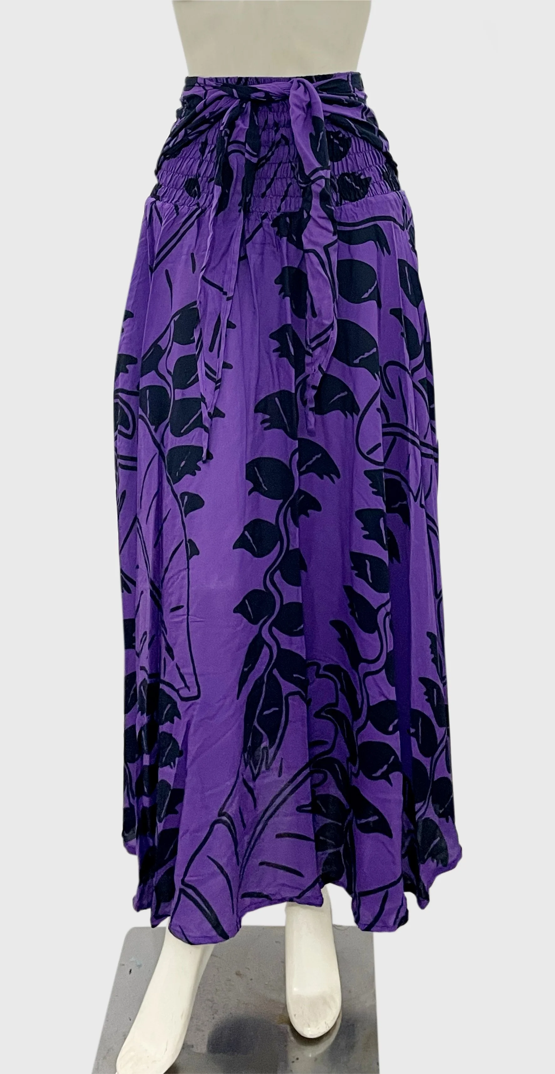 NALO SKIRT-HANGING HELICONIA-DAHLIA-BLACK.jpg