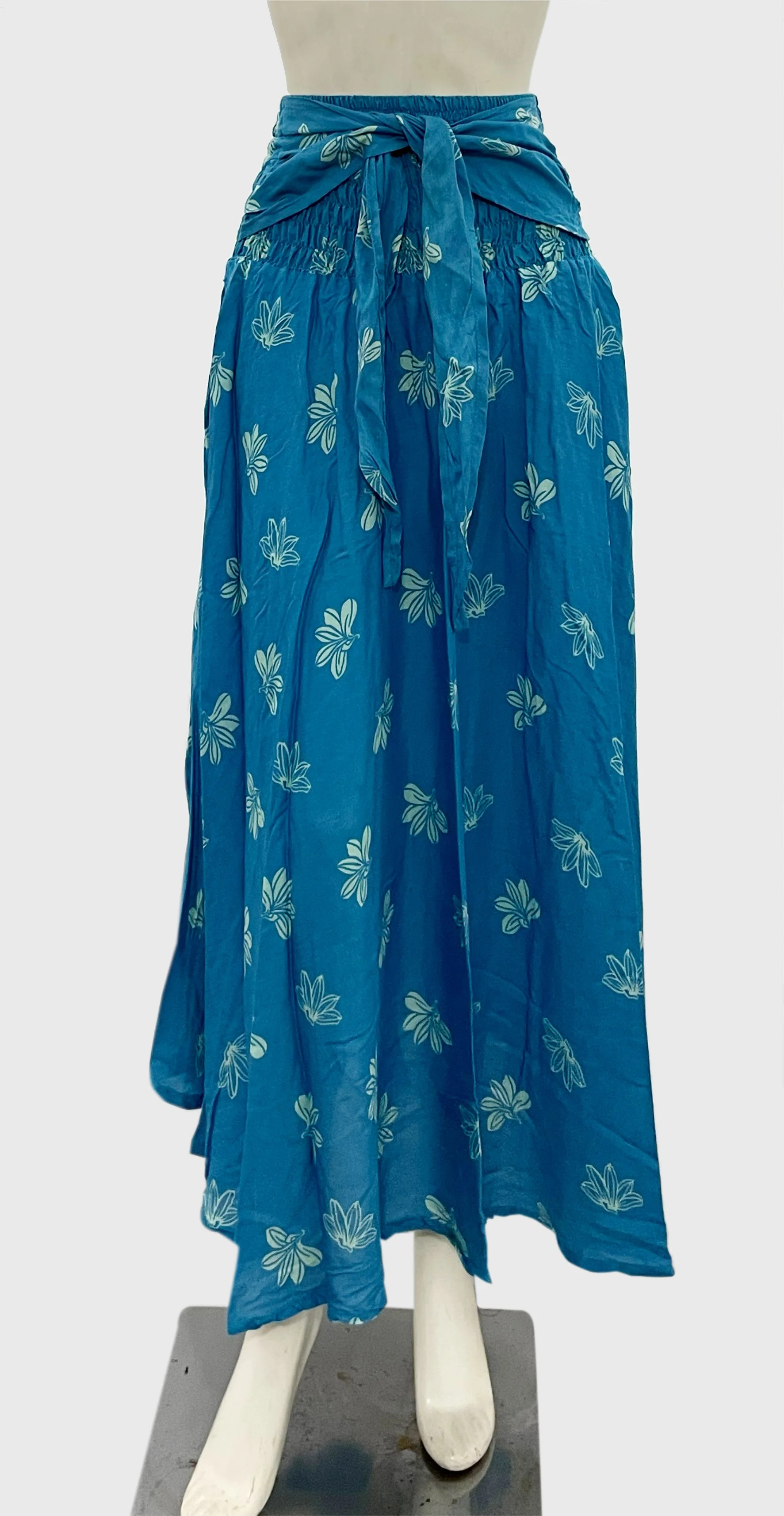 NALO SKIRT-MINI NAUPAKA-FRENCH BLUE-VANILLA CUSTARD.jpg