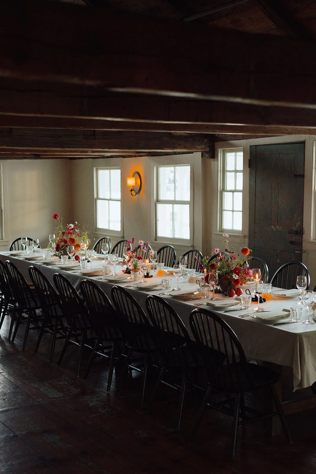 Stissing House wedding reception florals.