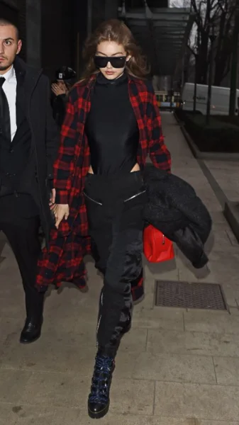 Gigi-Hadid-Styled-by-Monica-Rose_017.jpg