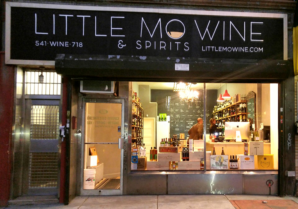 Little Mo Wine - Hand painted sign