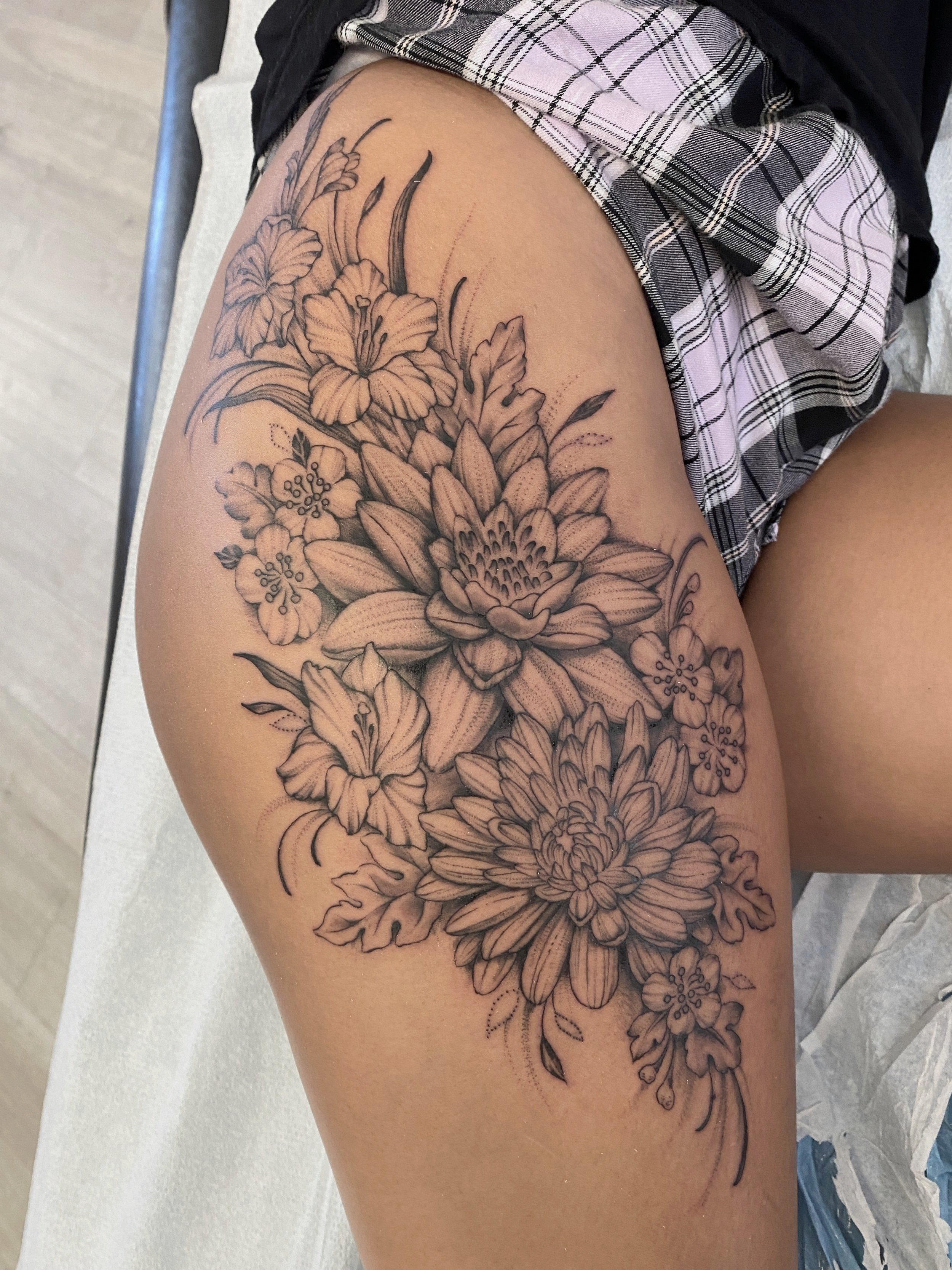 Buy Get This Beautiful and Sensual Flower and Mandala Tattoo Online in  India  Etsy