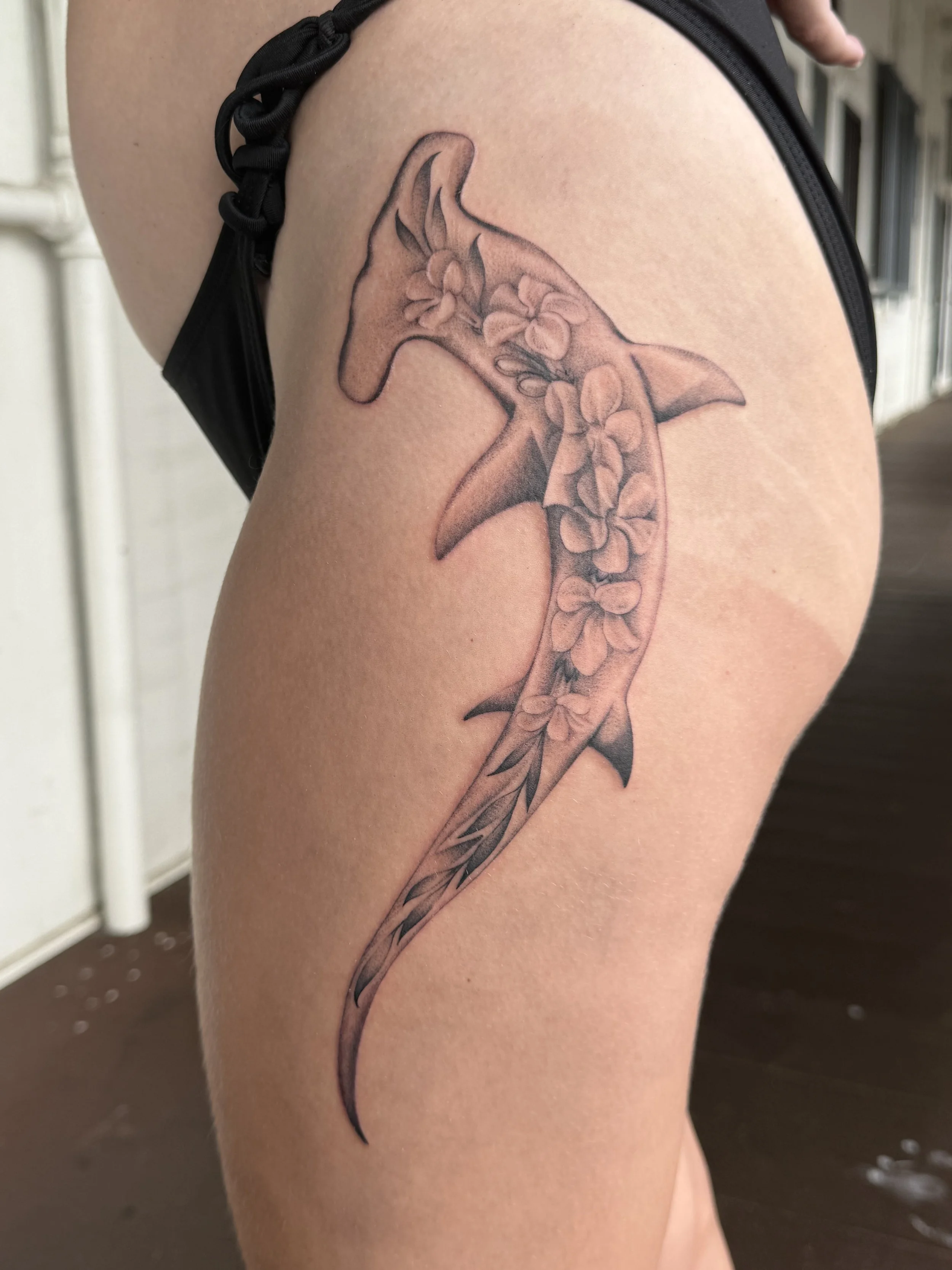 Hammerhead shark with Puakenikeni flowers