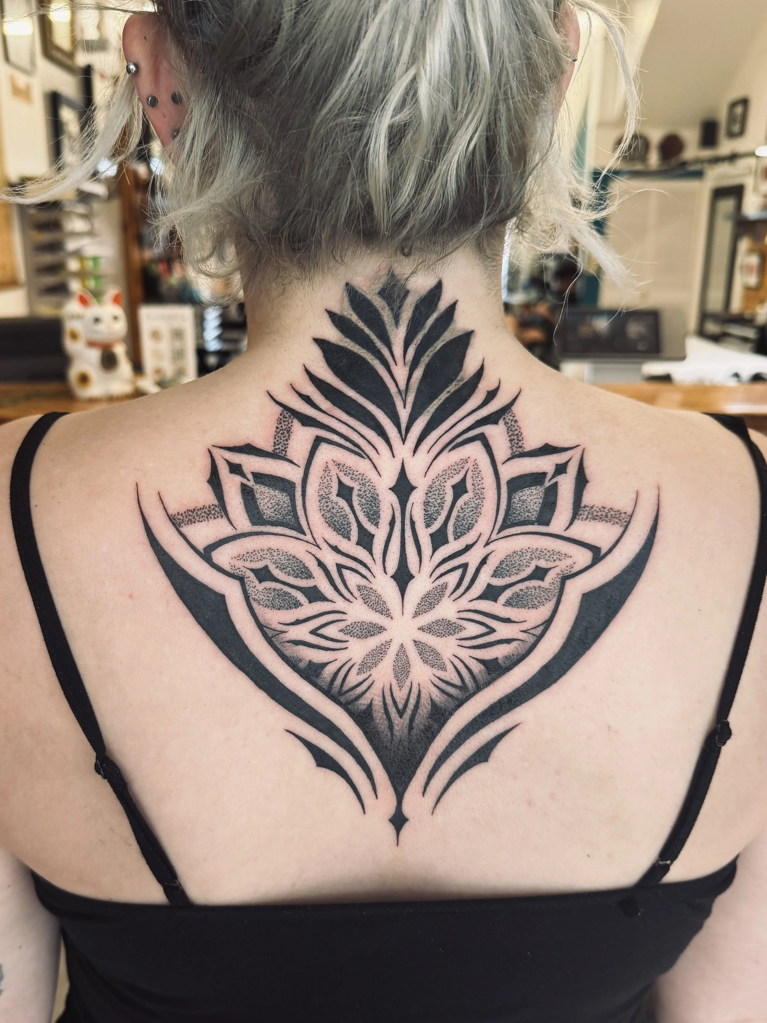 Geometric w cover up