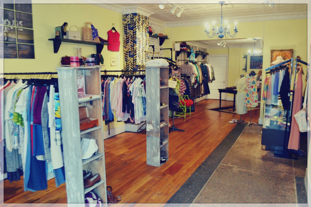 Vintage Thrift Consignment In Pgh Neighborhood Flea