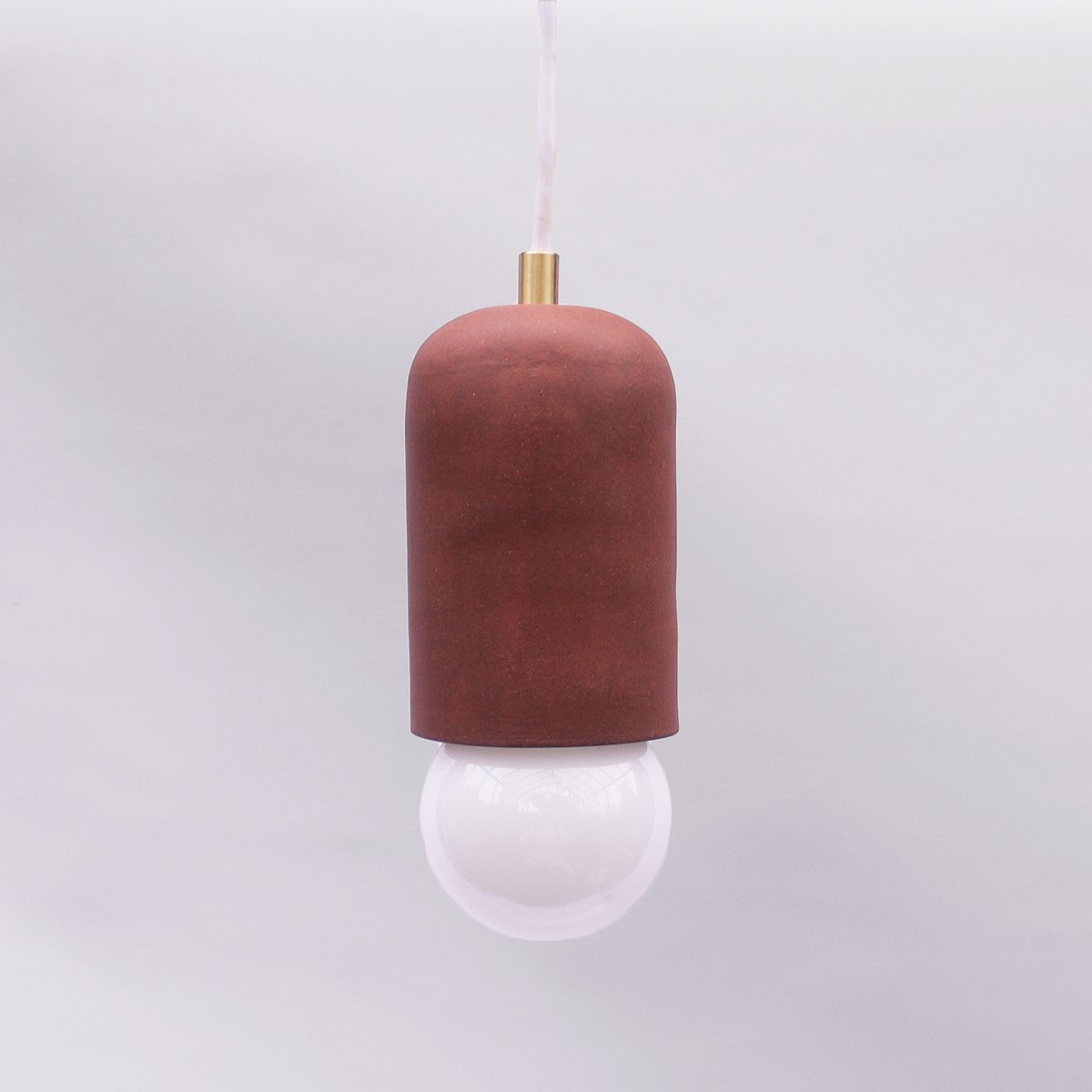 handbuild-red-rounded-can-basic bulb.jpg