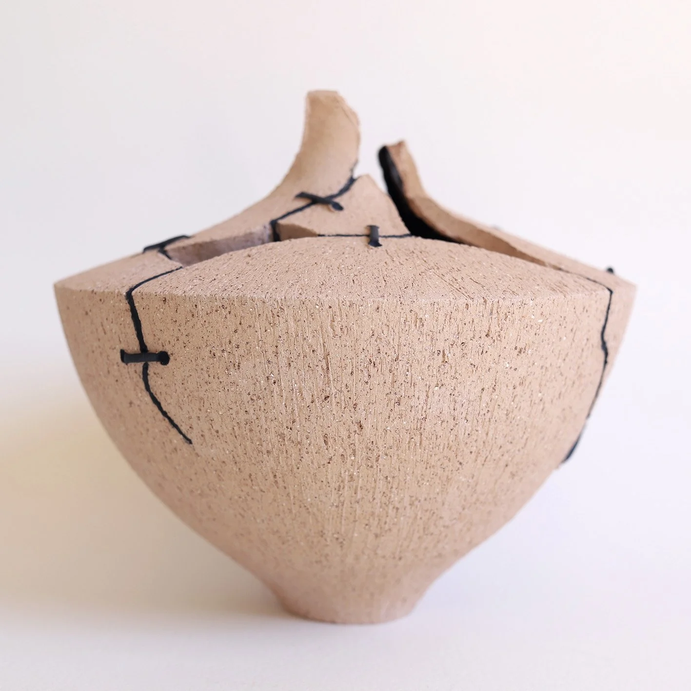 Rachel Lucas, Australian ceramic artist, The Corner Store Gallery _3606.JPG