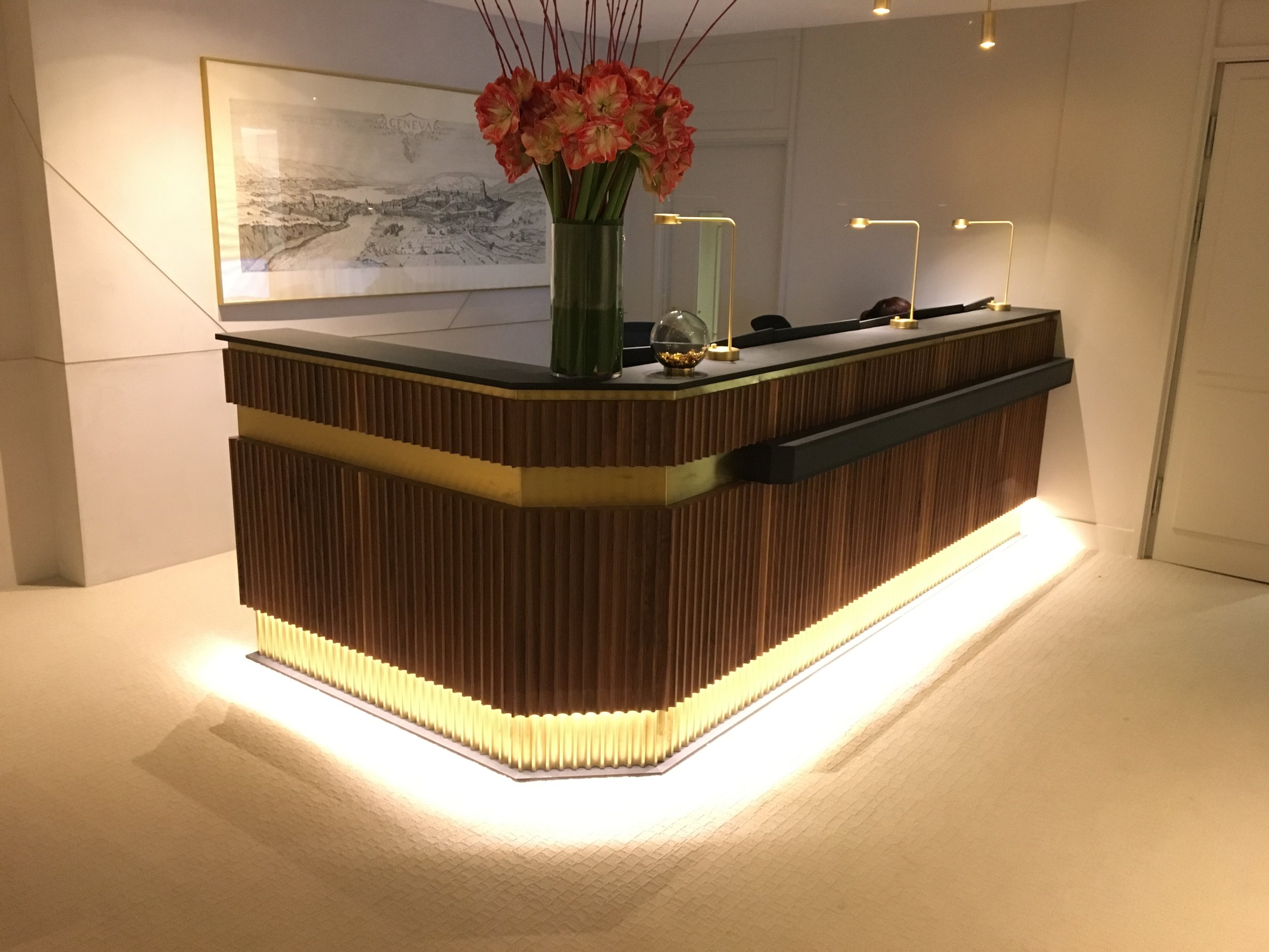 Reception Desk - Mayfair