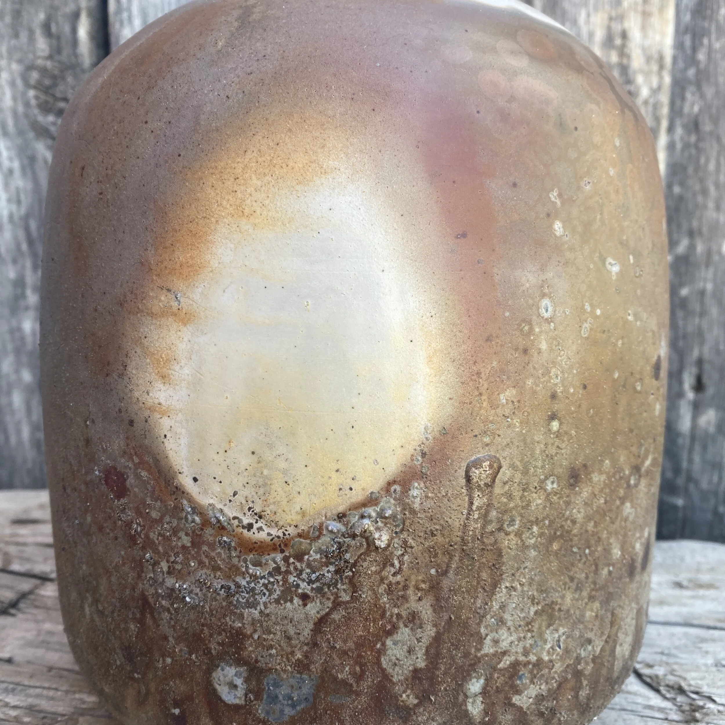 Round Bud Vase 3.JPG