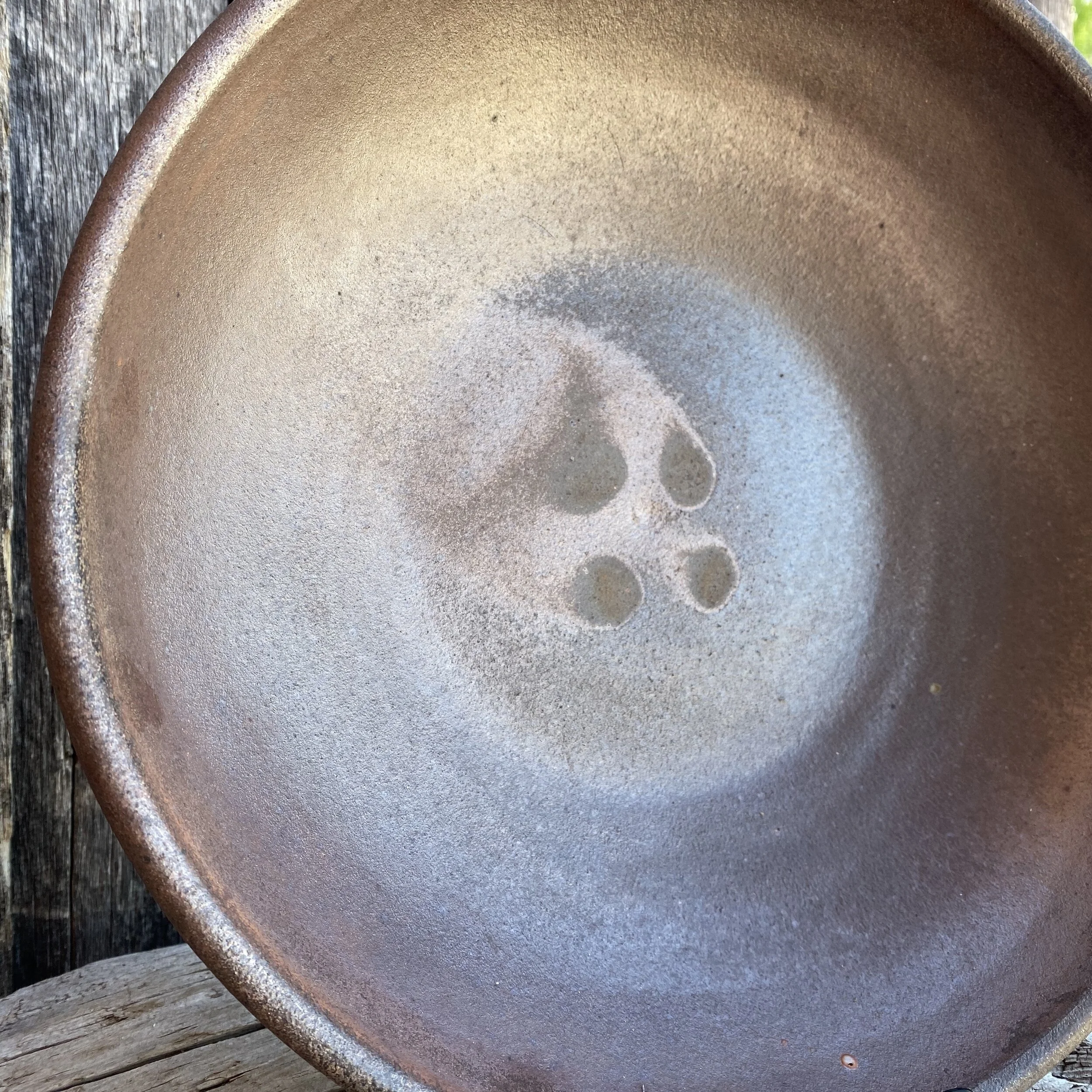 Large Serving Bowl 3.JPG