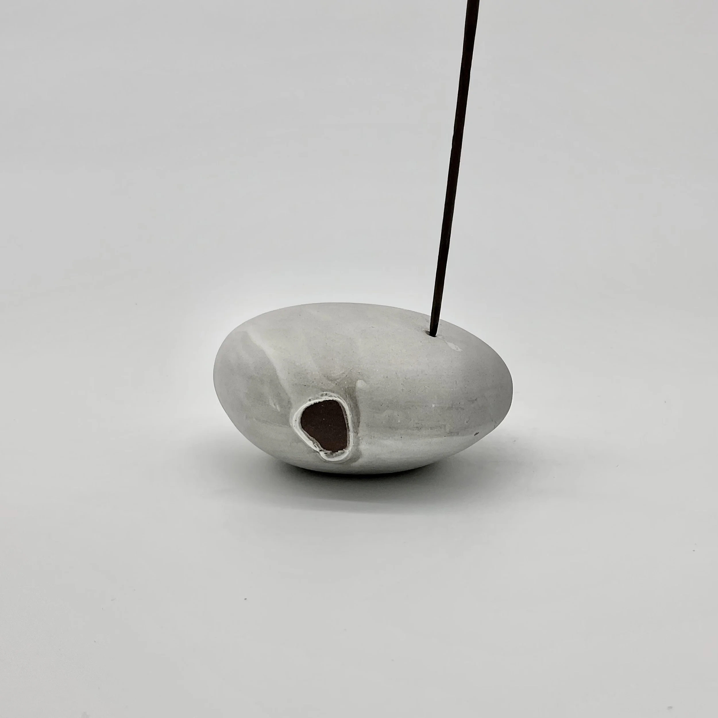 pebble incense white 2.jpeg