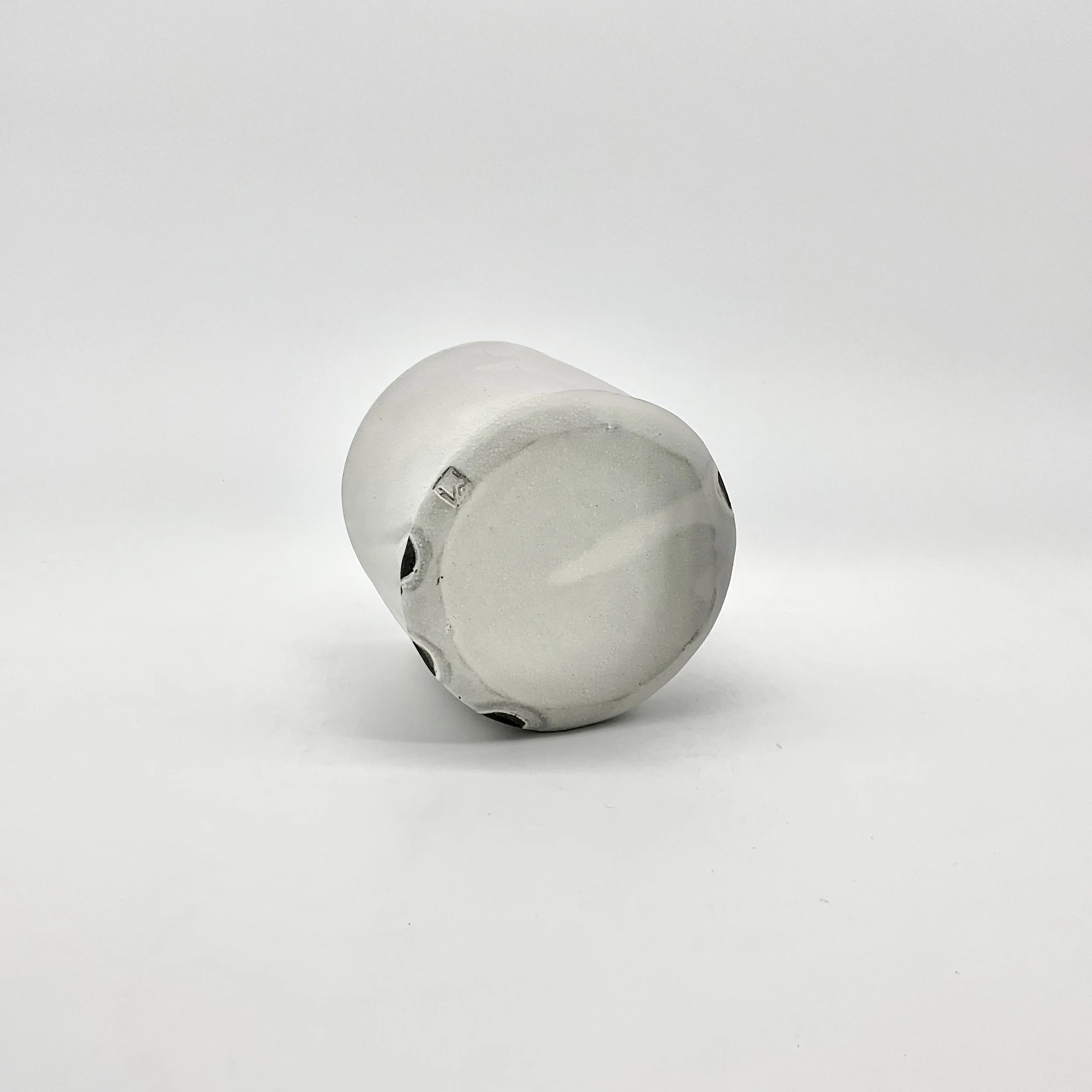 sol cylinder white 3.jpeg