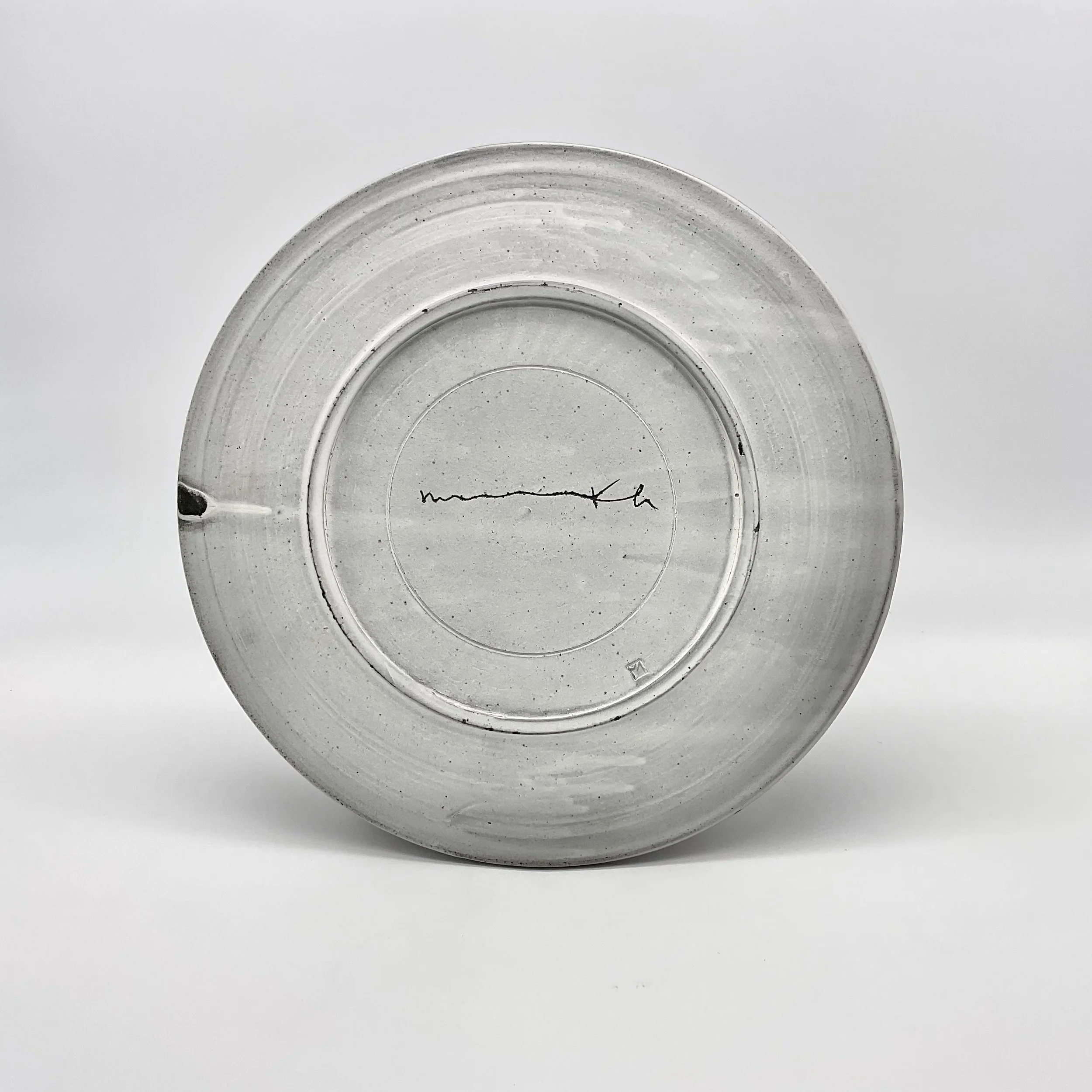 minimalist serving platter white 2.jpeg