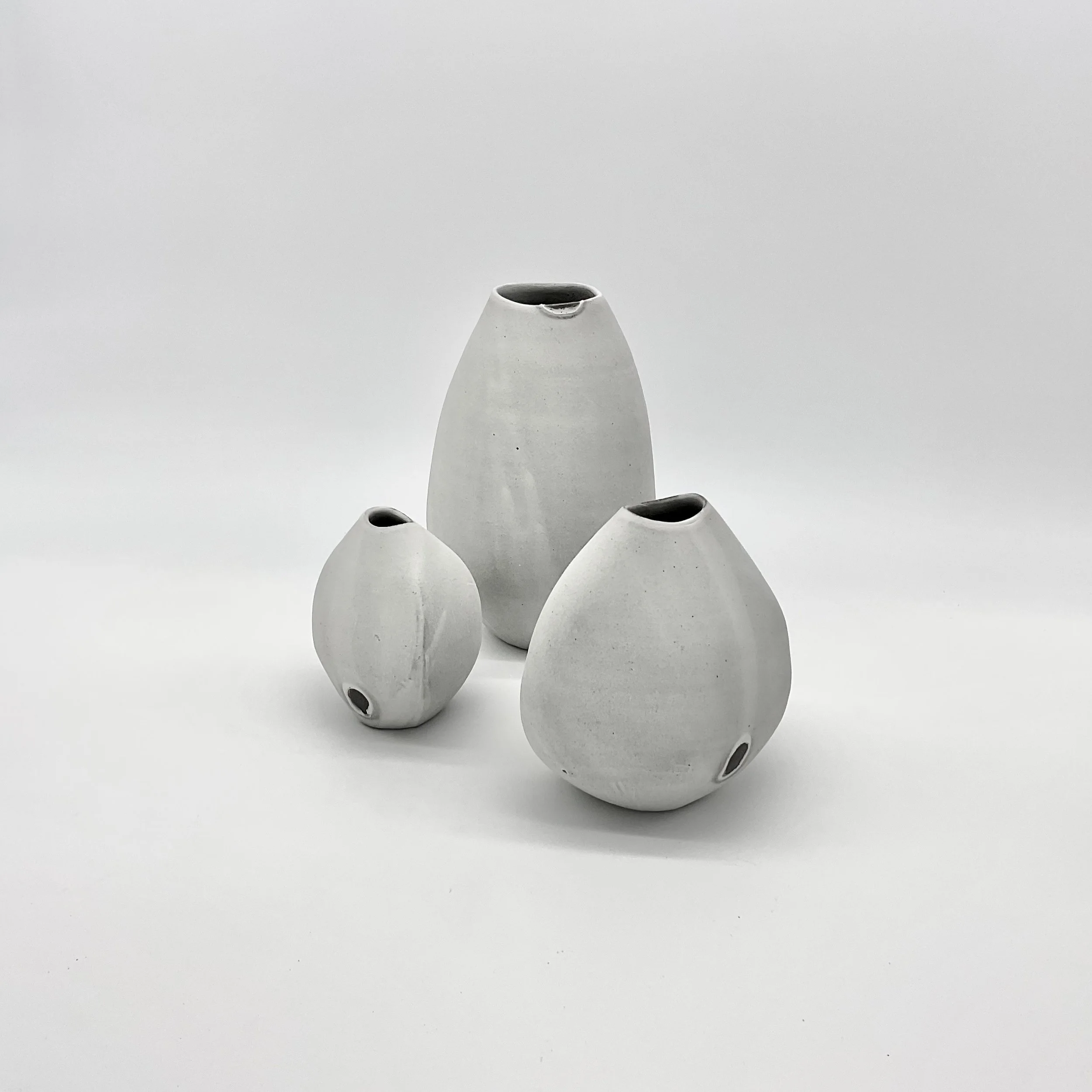 trio bud vase white 1.jpeg