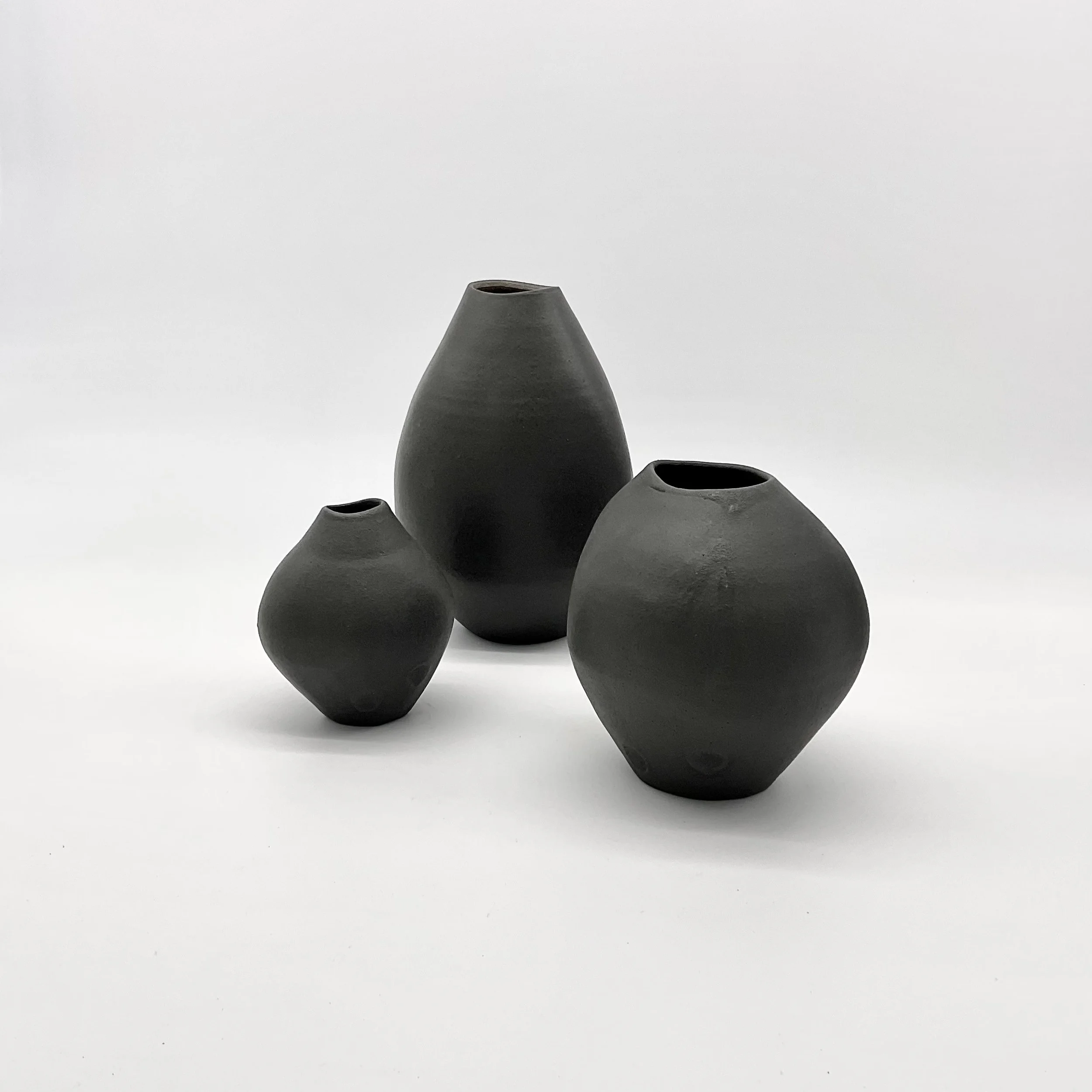 trio bud vase black 1.jpeg