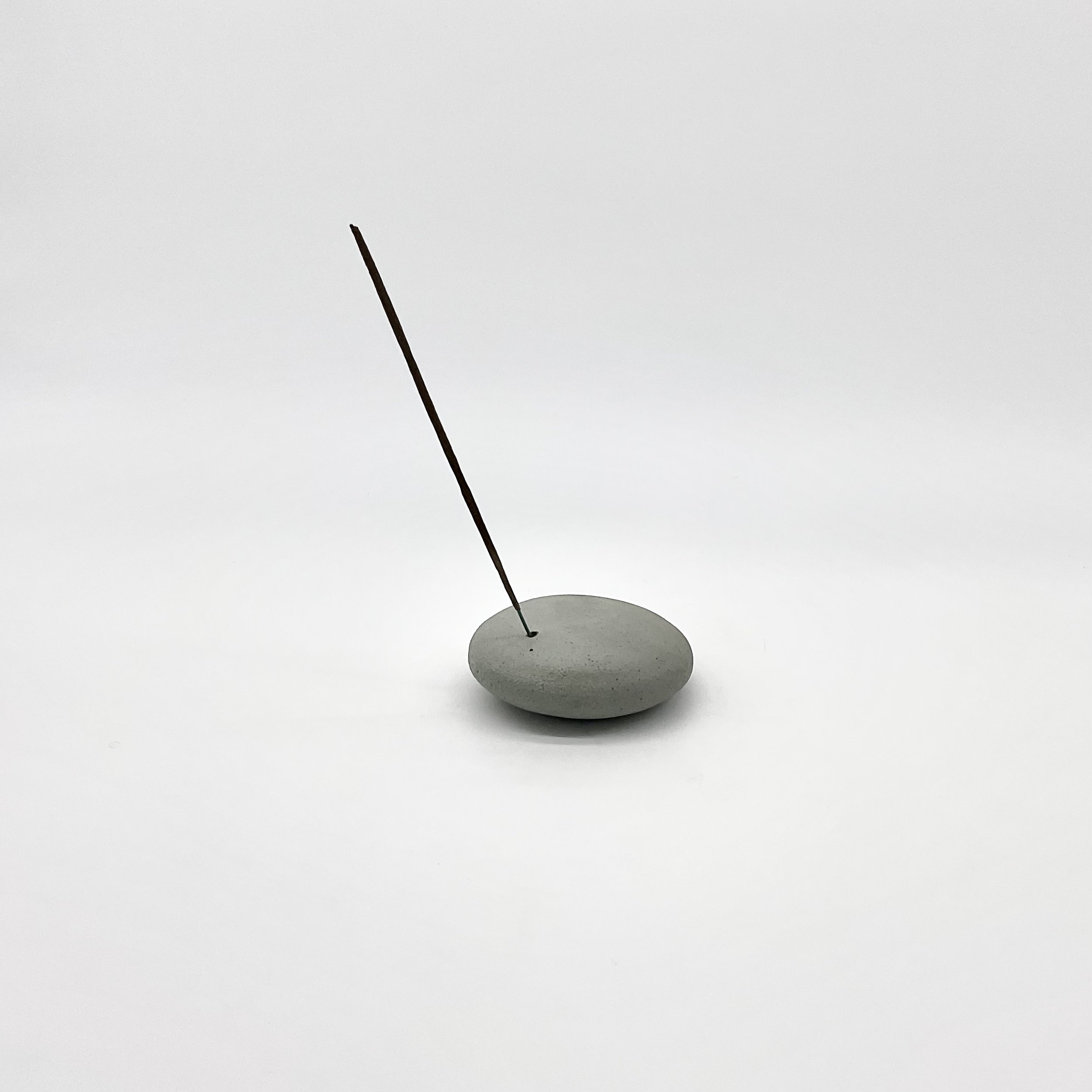 pebble incense grey 1.jpeg