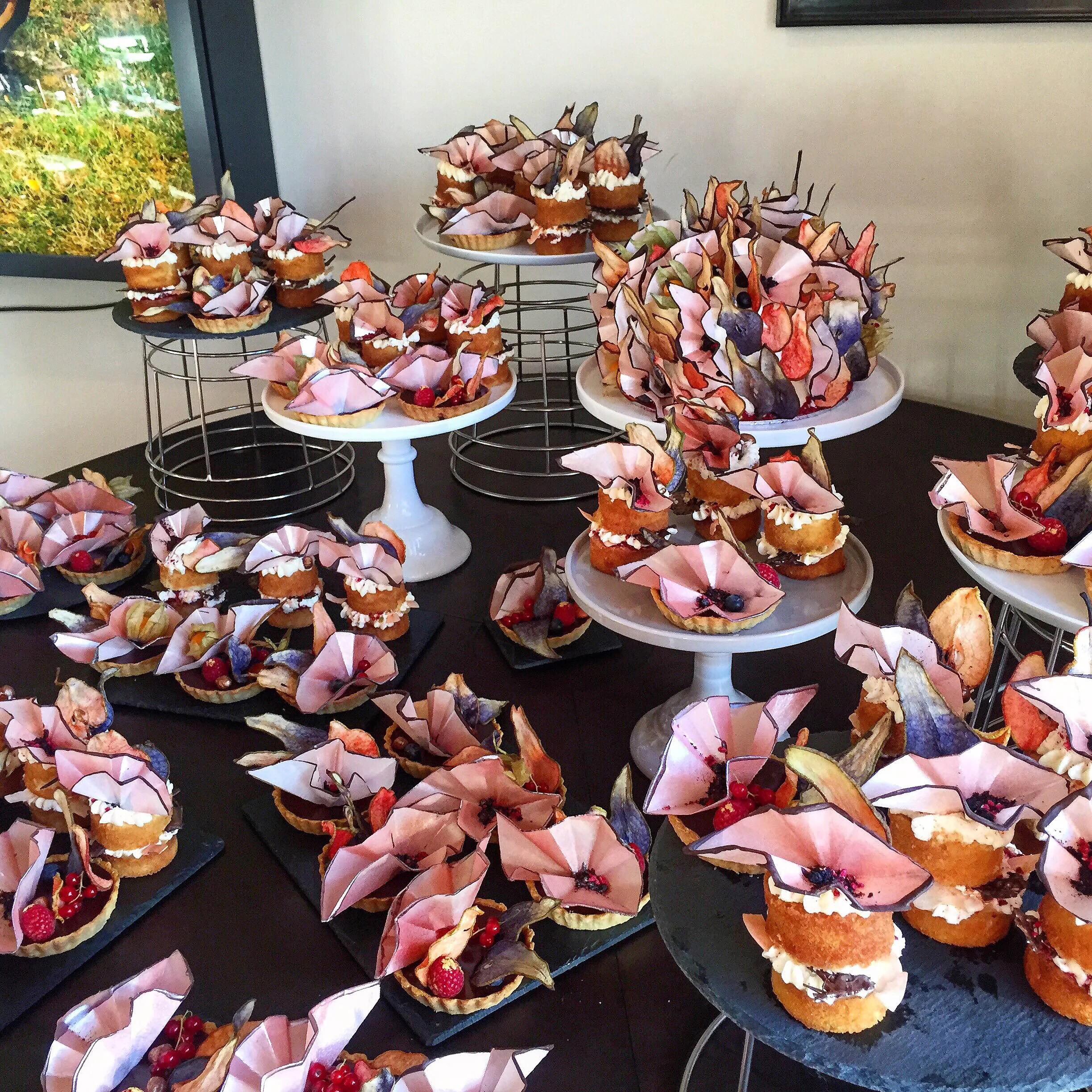 Wedding Cake centrepieces