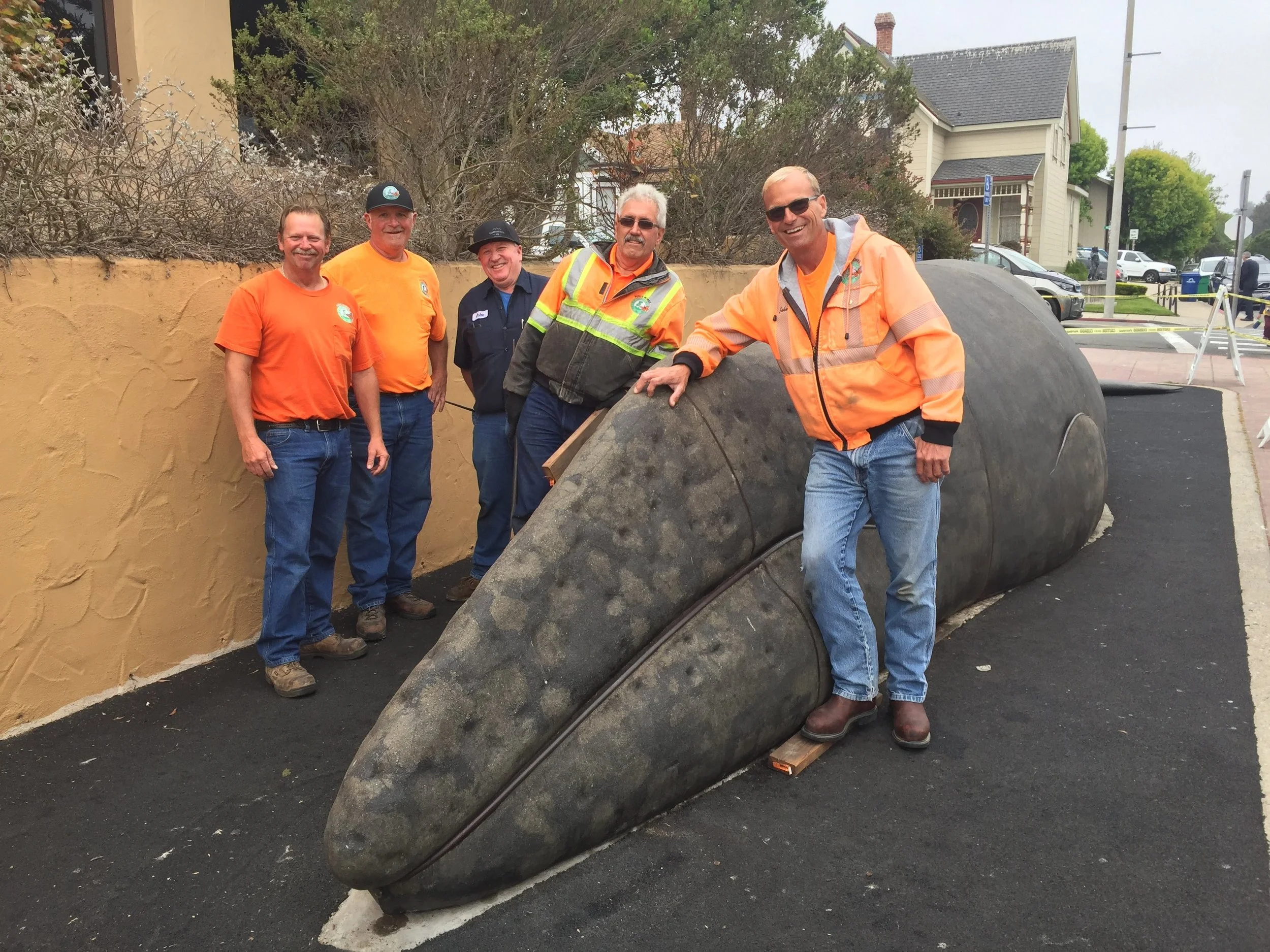 Celebrating the success! PW crew applied their multiple talents and tools with high standards for long term preservation of the sculpture. Here is a photo of the final assembly team ( L to R ): Paul Hughes, Terry Robinson, Arlon Moore, Roque Pinheiro, Sandy, and John Goss.