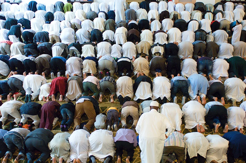 Richard Slater_PeopleinLondon_East-London-Mosque.jpg