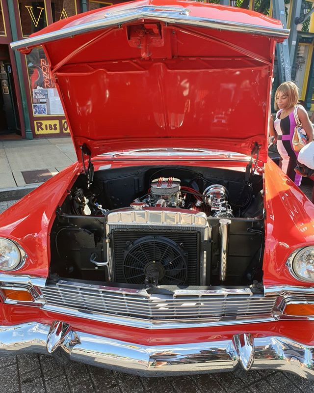 A magnificent Chevvy in the nightly lineup on Memphis's famous Beale Street. 
#car #auto #chevrolet #bealestreet #memphis #usa #travel