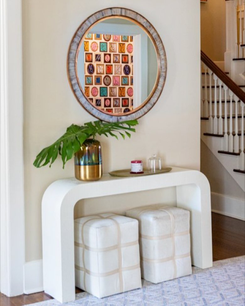 Hints of color are found everywhere in this prewar family home we redesigned ❤️🩷💚 #sarahelizabethdesign #hallwaydecor #newjerseyinteriordesign #popsofcolor photo @cozycameraroll