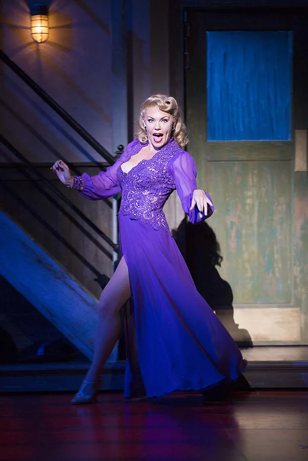 KISSMEKATE_274_s2.jpg