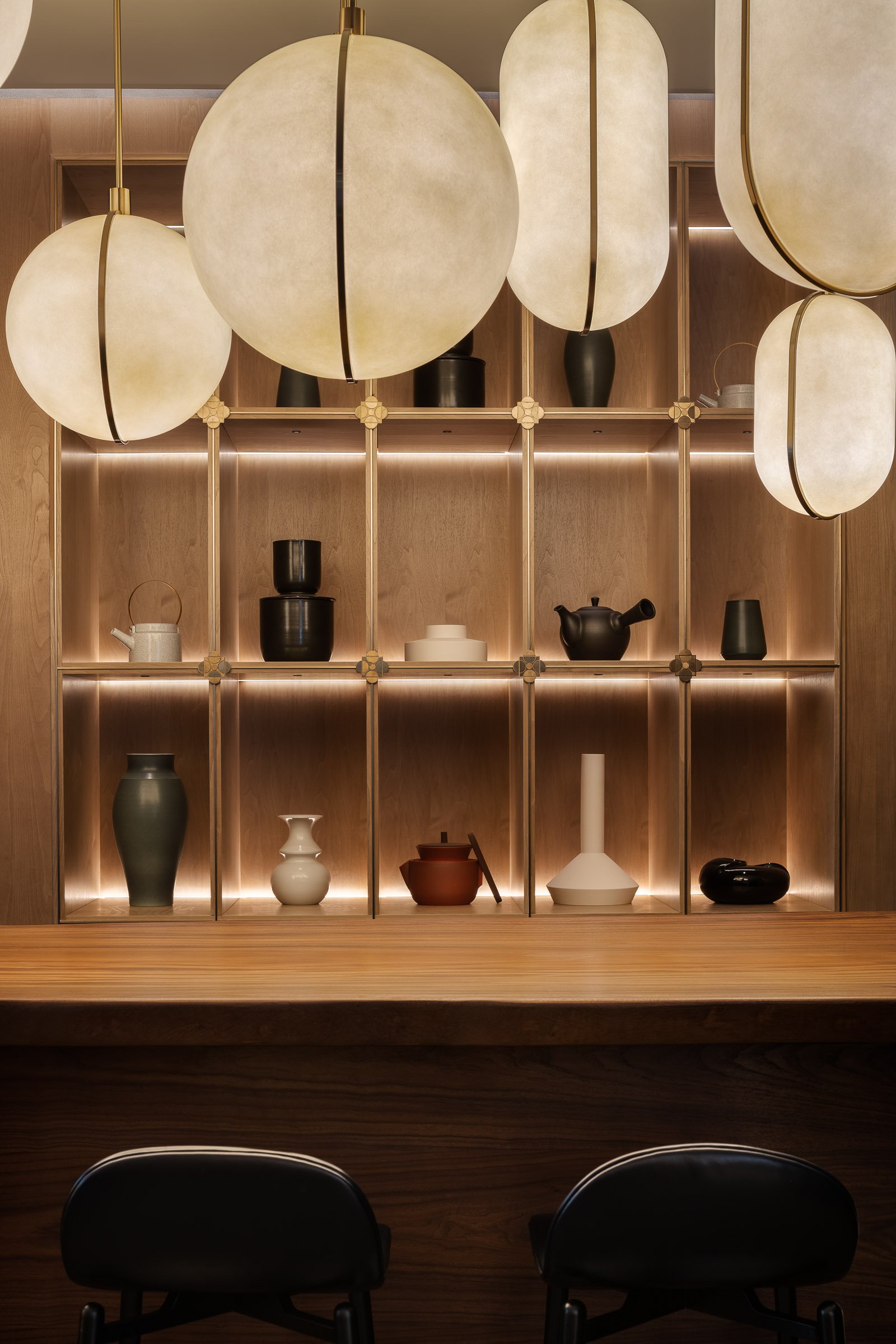 Hotel Indigo Hangzhou Uptown / Studio Carter