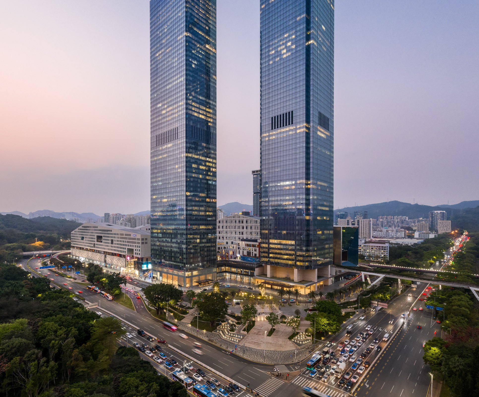 Shen Ye Upperhills Mixed-Use Development / SOM