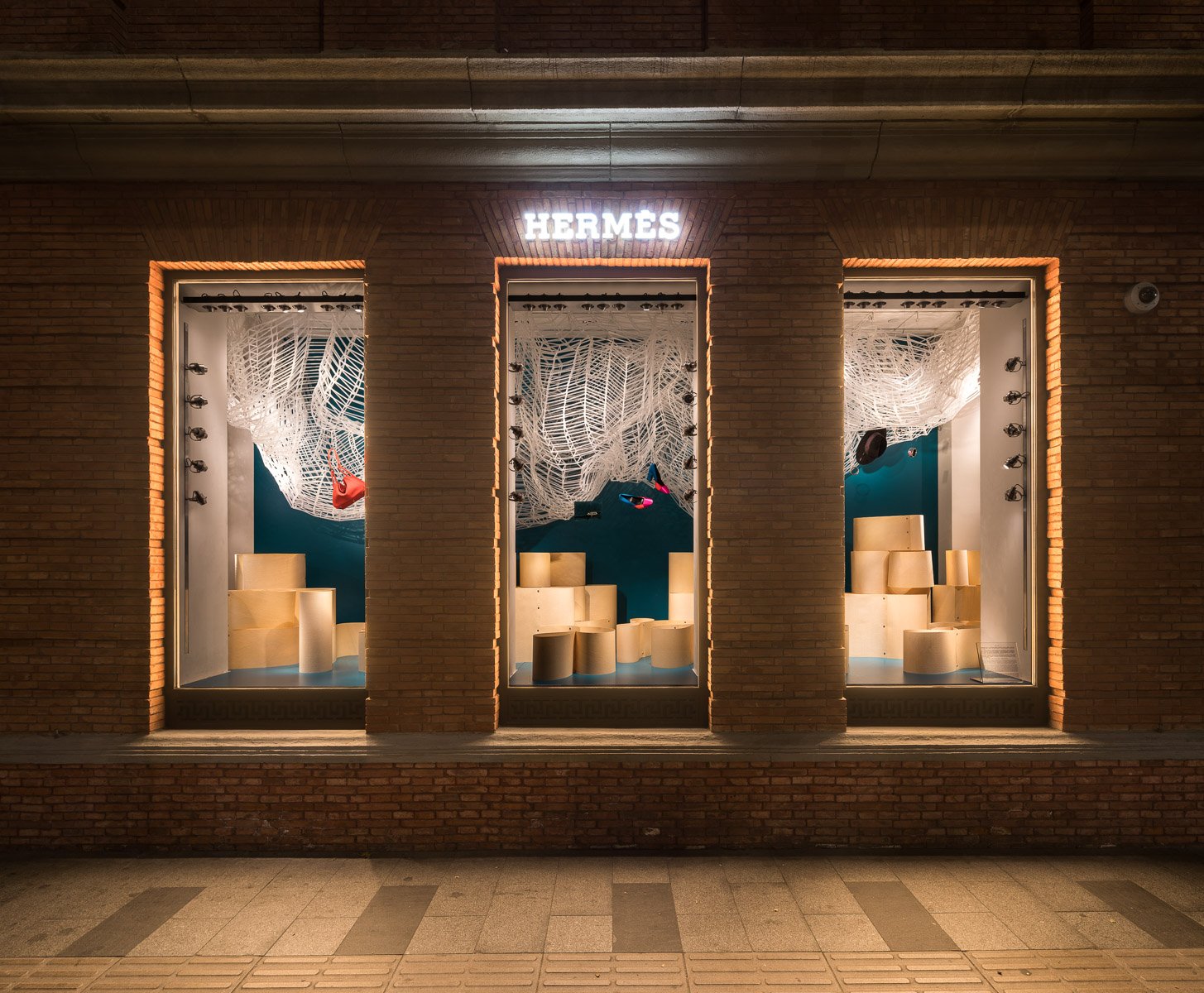 Hermès Maison Shanghai - 2015 Winter Window